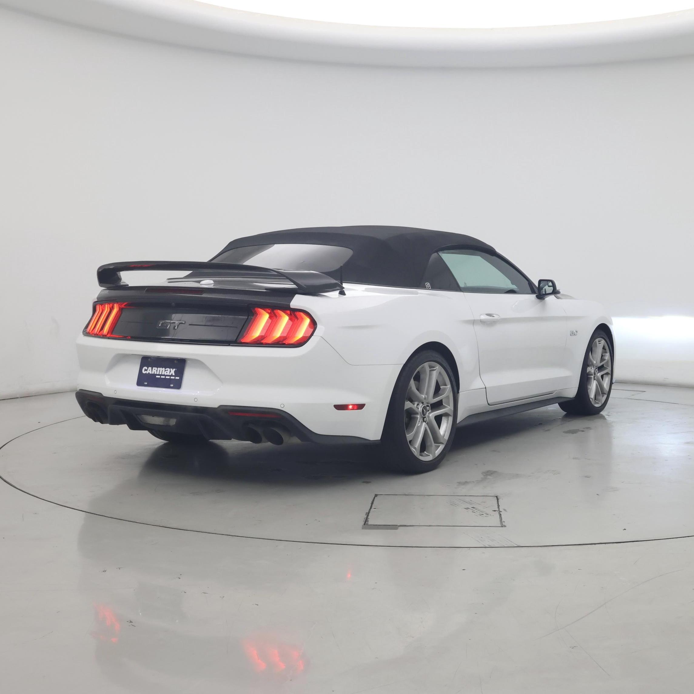 Thumbnail: 2019 Ford Mustang - 8