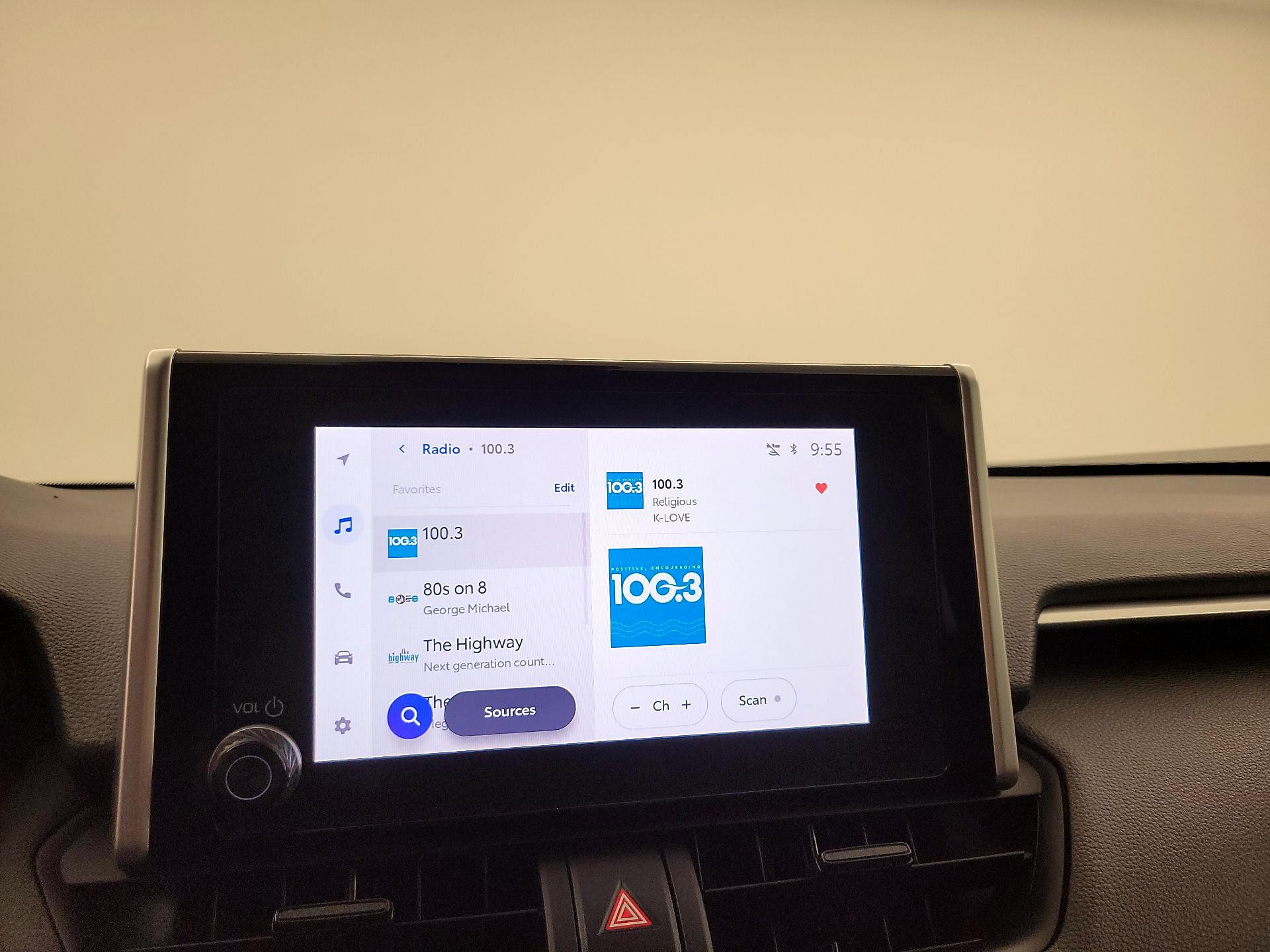 Thumbnail: 2024 Toyota RAV4 - 16