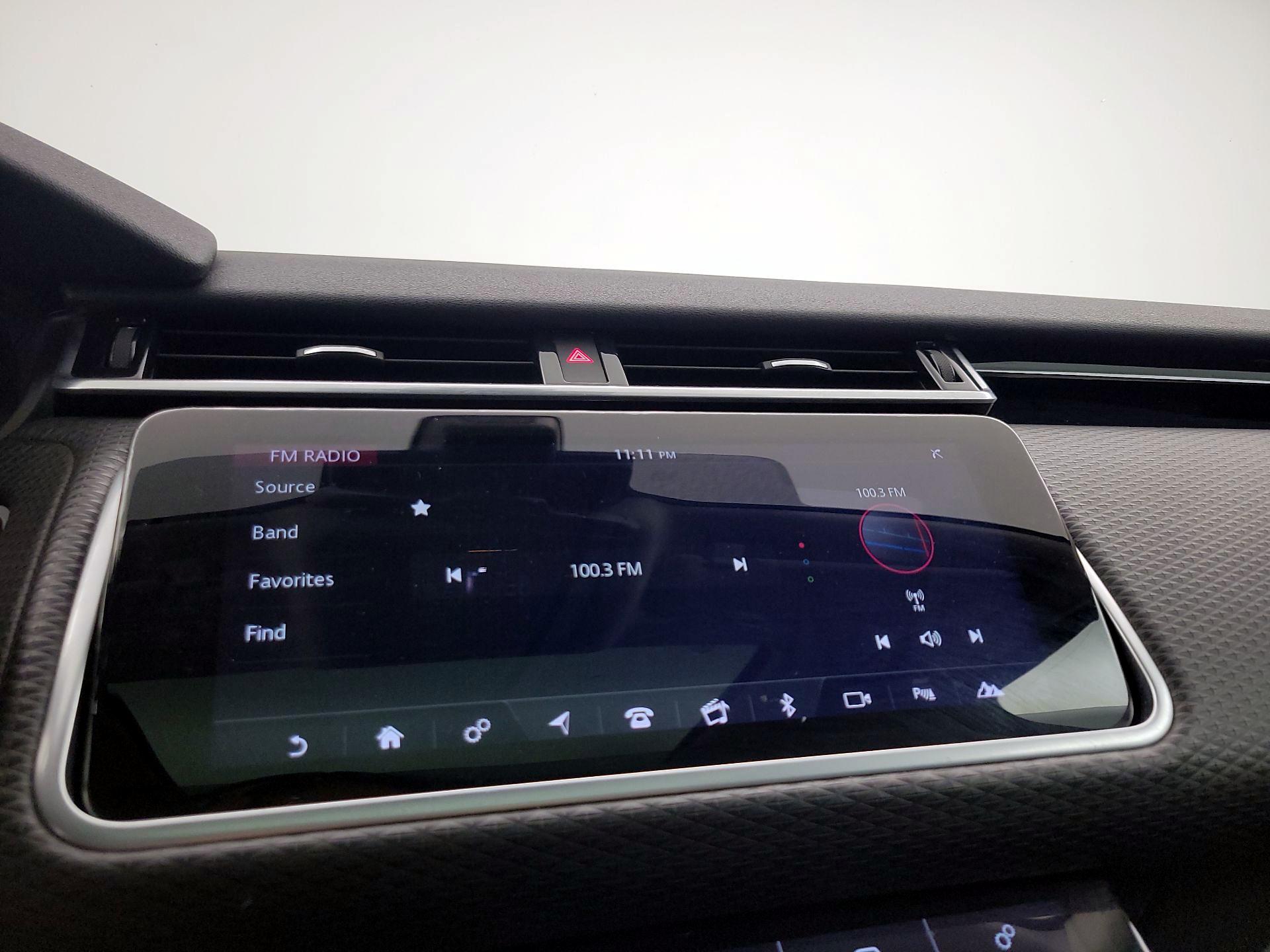 Thumbnail: 2020 Land Rover Range Rover Velar - 16