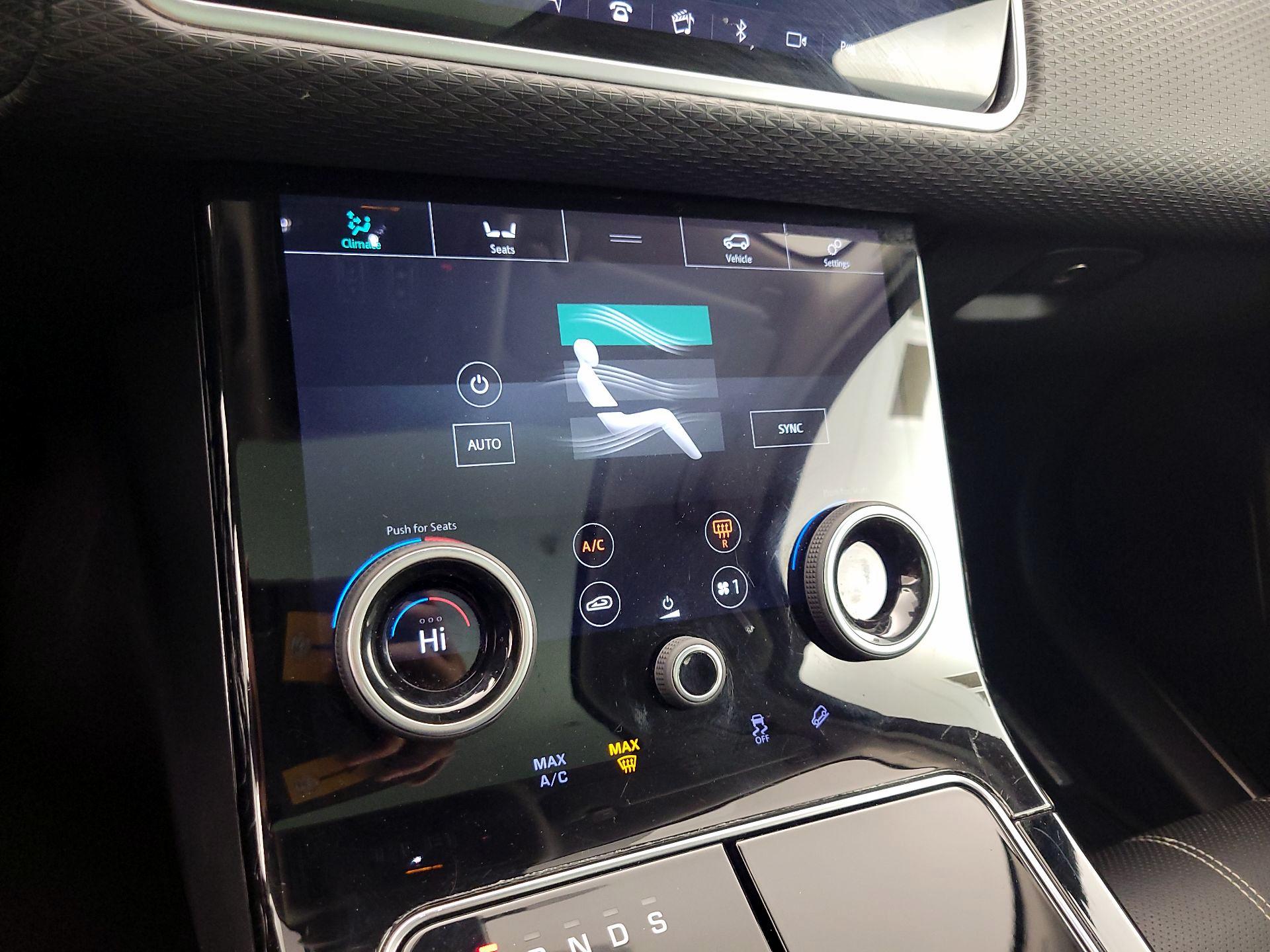 Thumbnail: 2020 Land Rover Range Rover Velar - 17