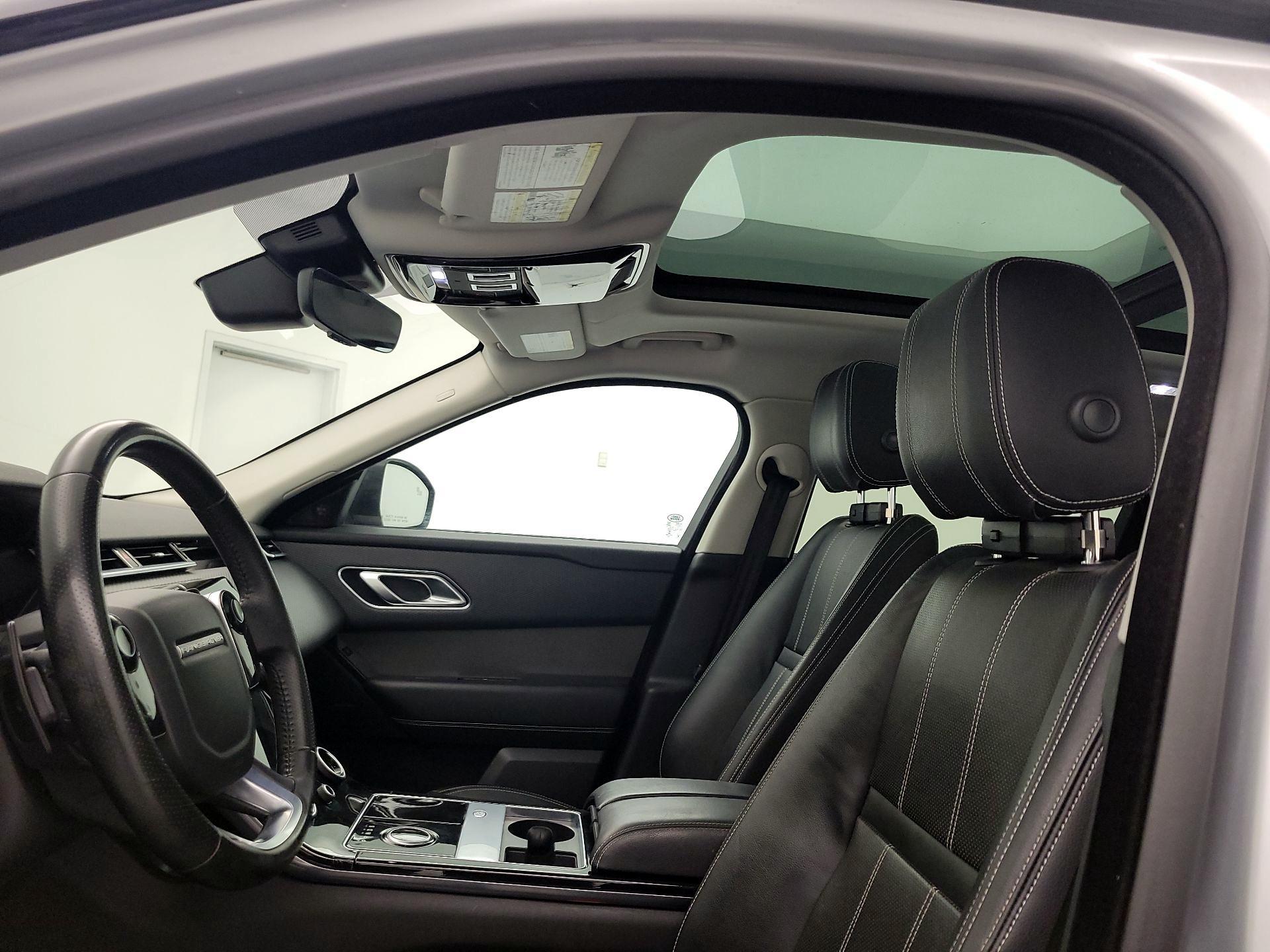 Thumbnail: 2020 Land Rover Range Rover Velar - 20