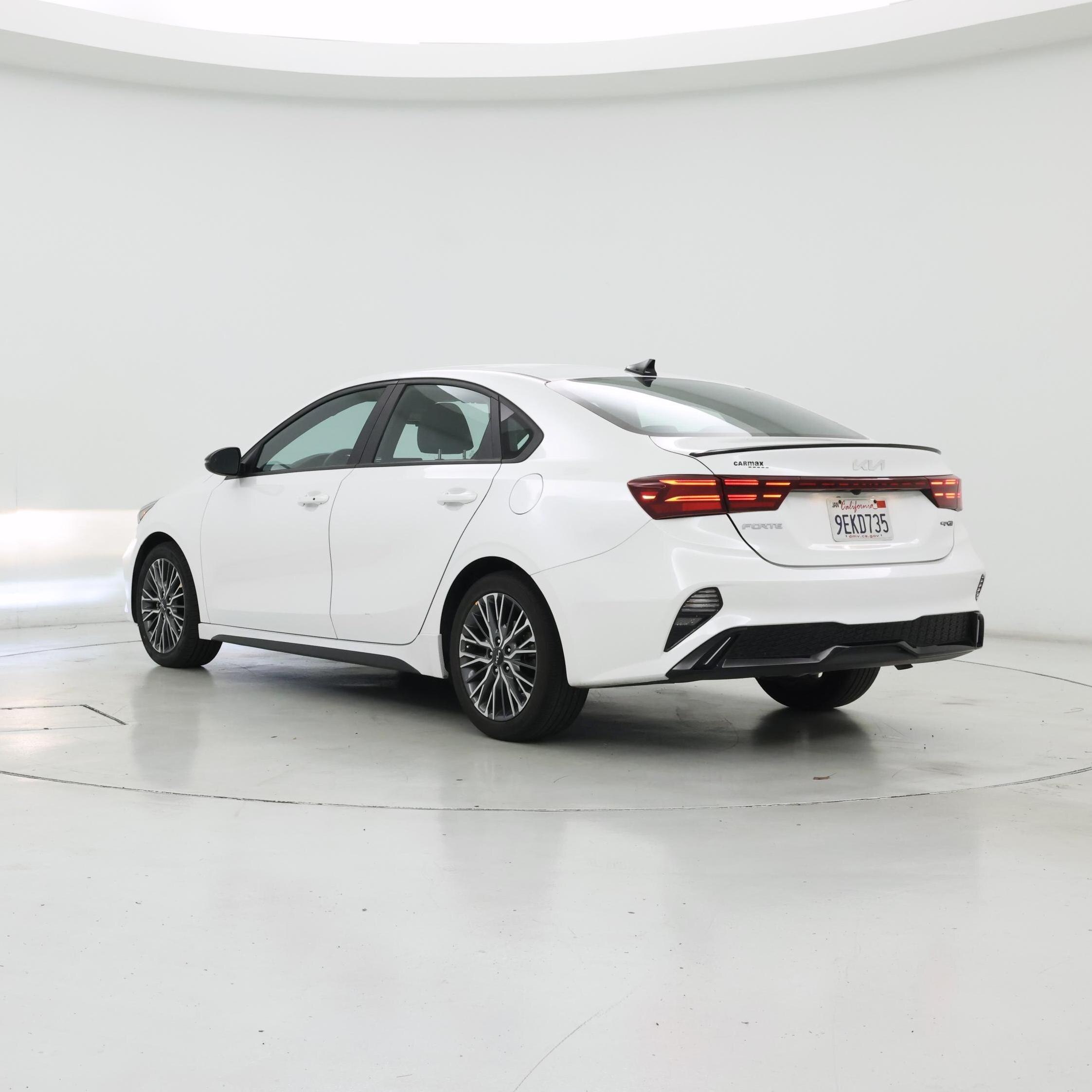 Thumbnail: 2023 Kia Forte - 2