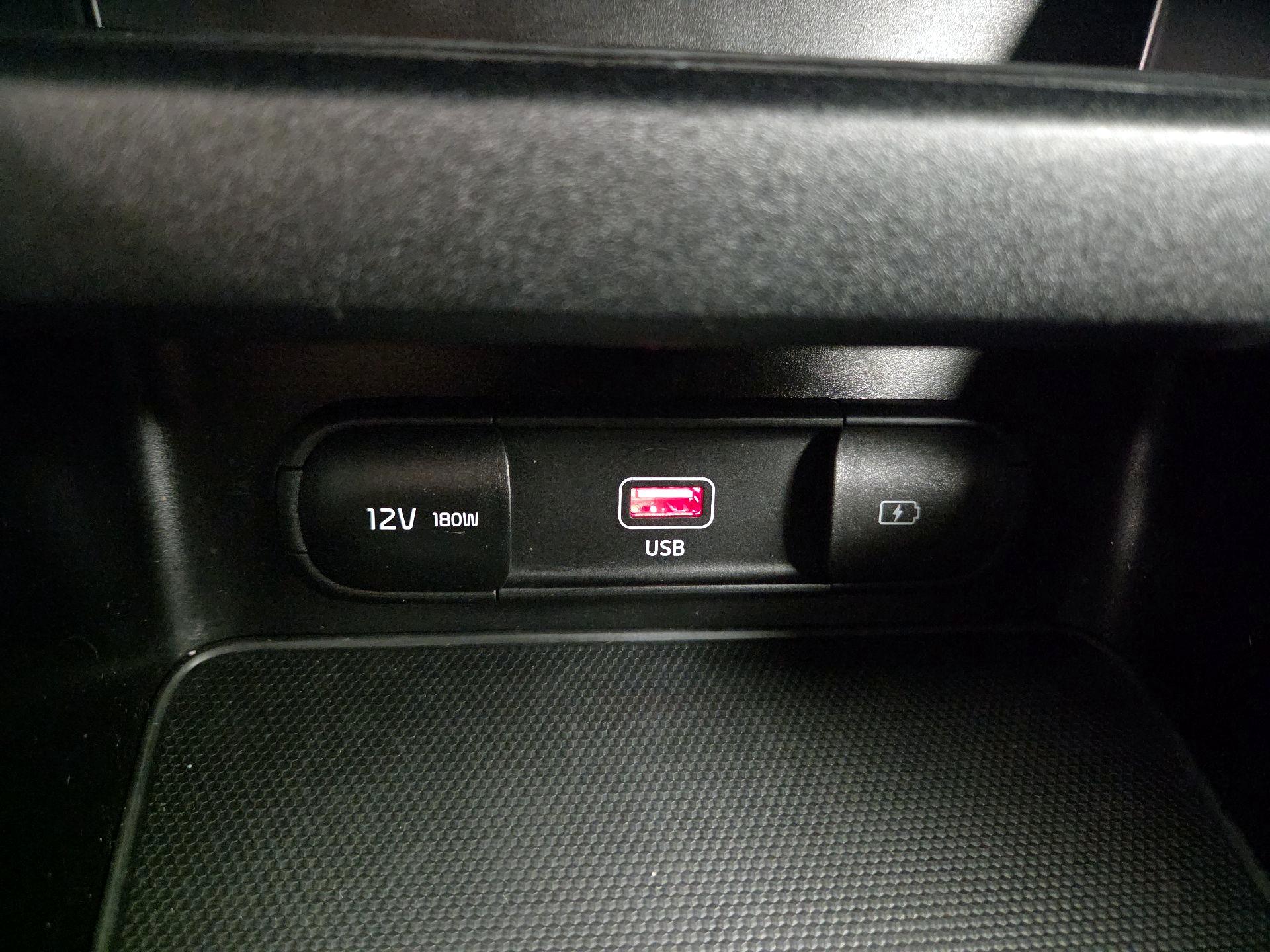 Thumbnail: 2023 Kia Forte - 19