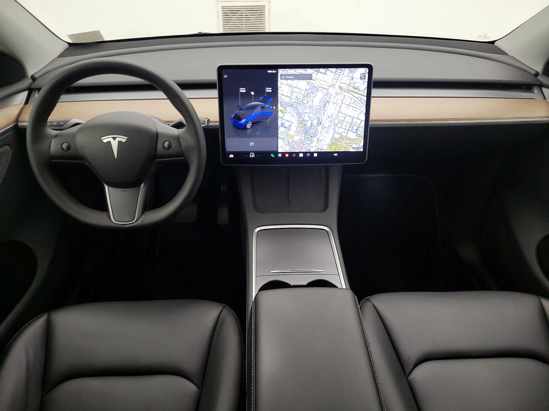 Thumbnail: 2023 Tesla Model Y - 9