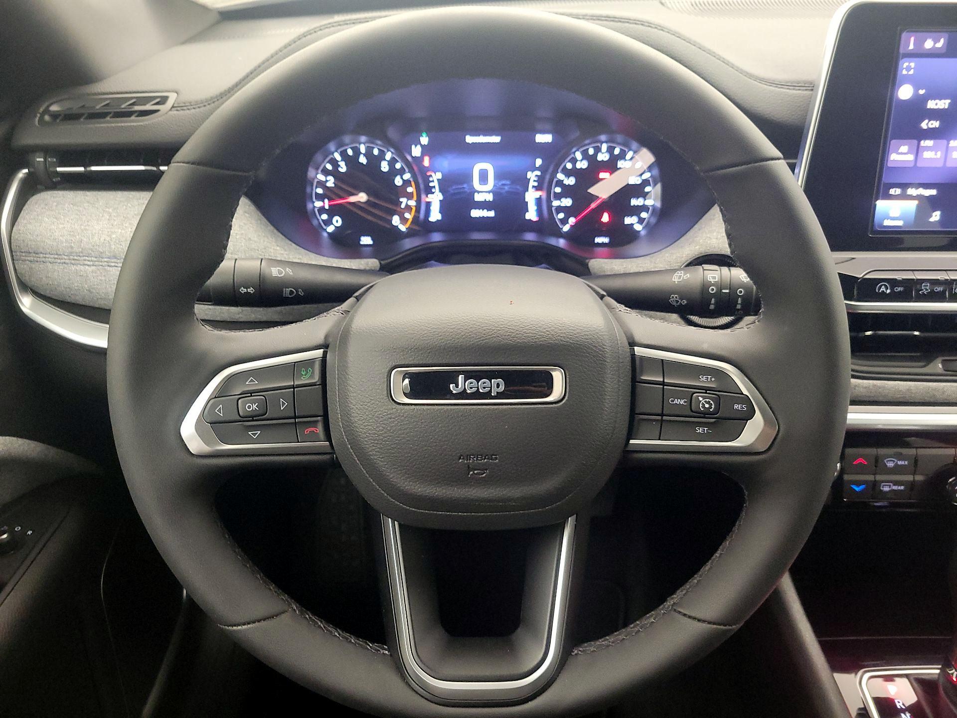 Thumbnail: 2025 Jeep Compass - 10