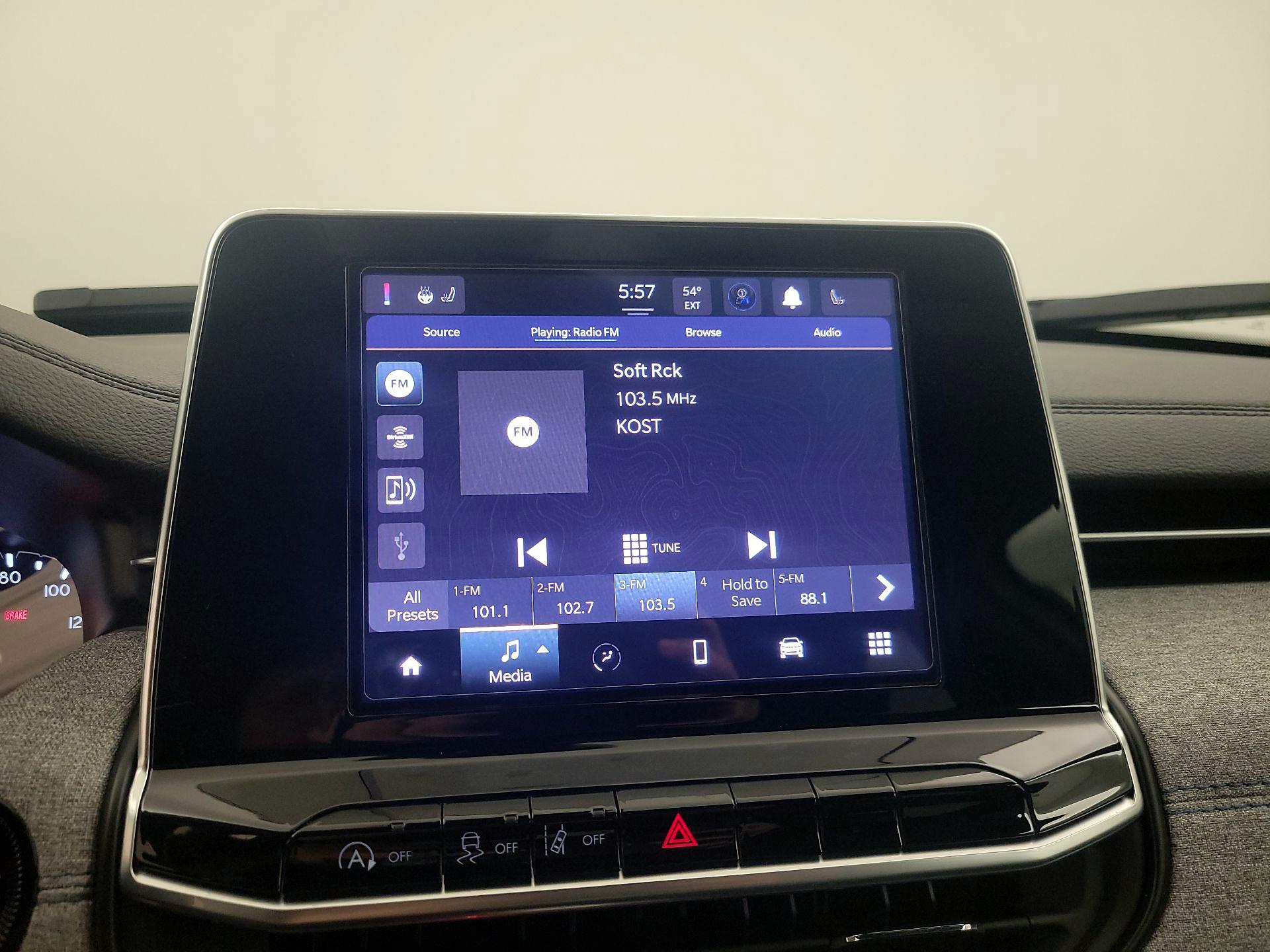 Thumbnail: 2025 Jeep Compass - 15