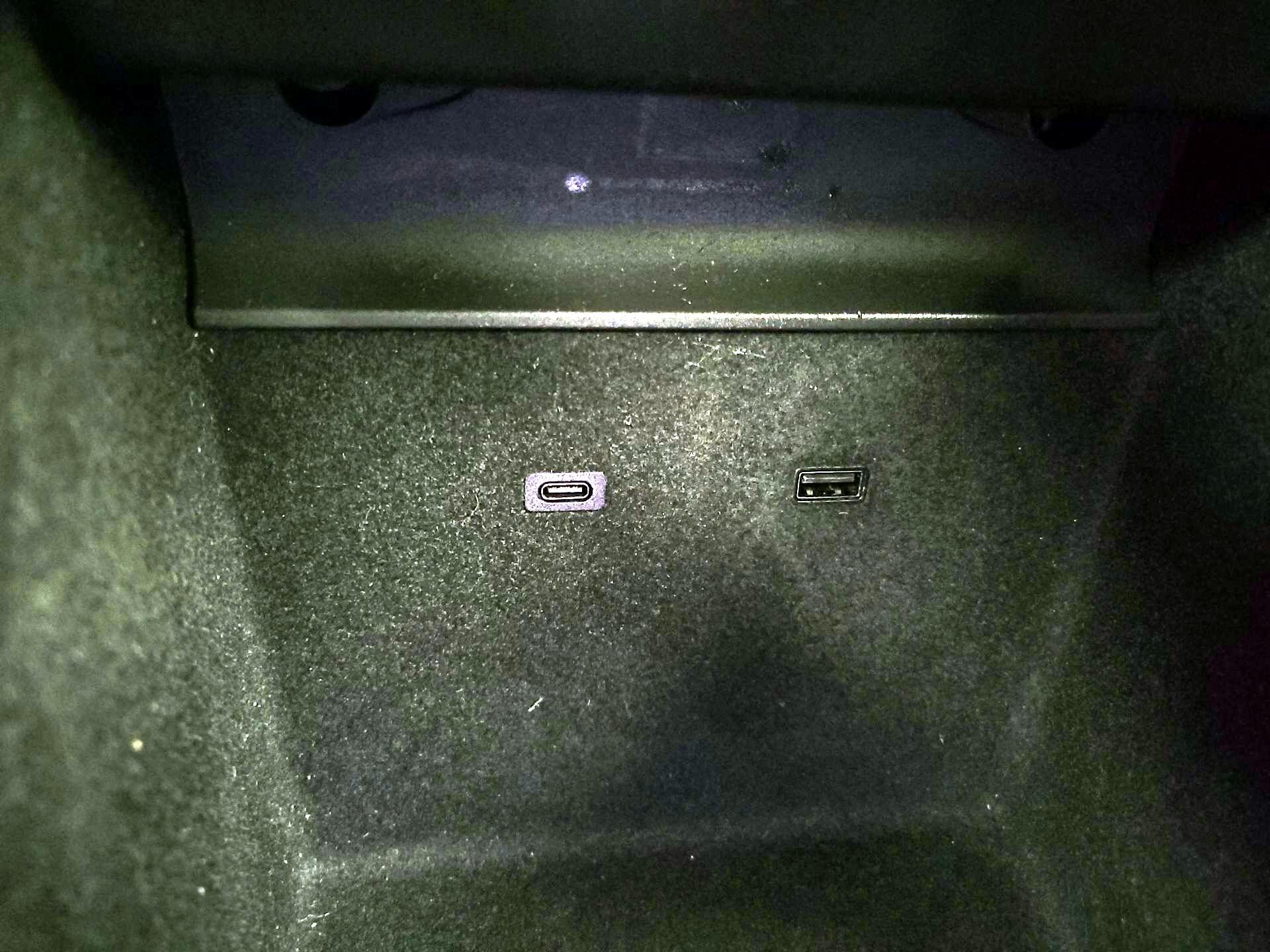 Thumbnail: 2021 Tesla Model Y - 18