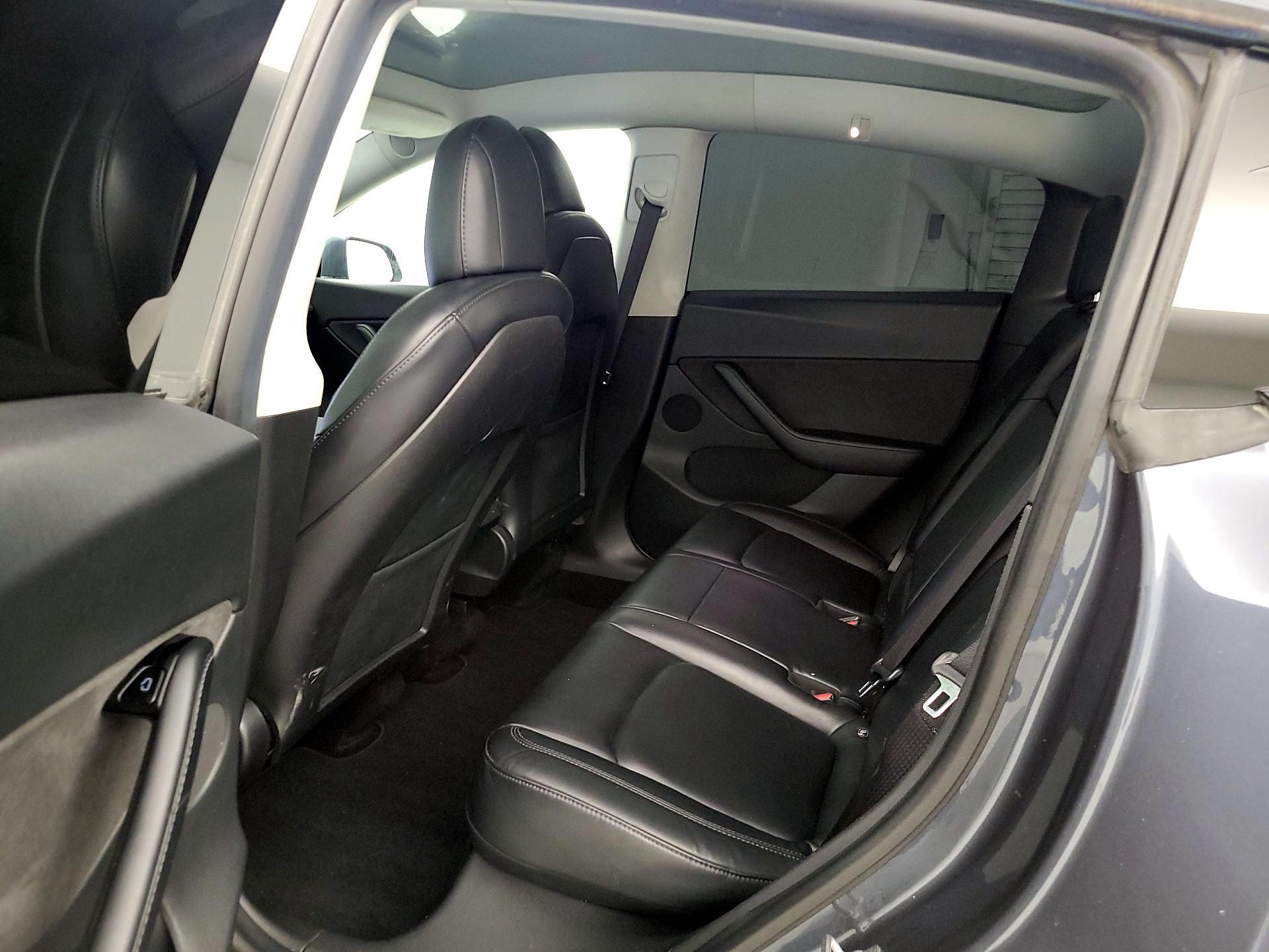 Thumbnail: 2021 Tesla Model Y - 20