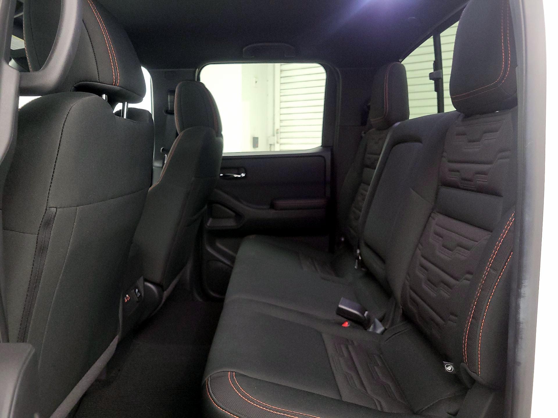 Thumbnail: 2024 Nissan Frontier - 20