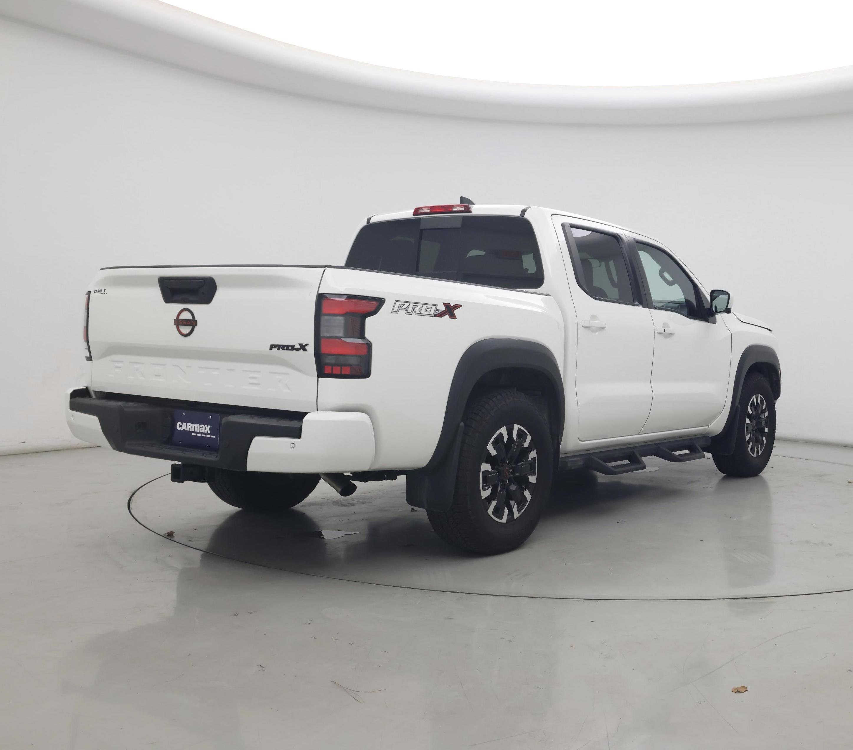 Thumbnail: 2024 Nissan Frontier - 8