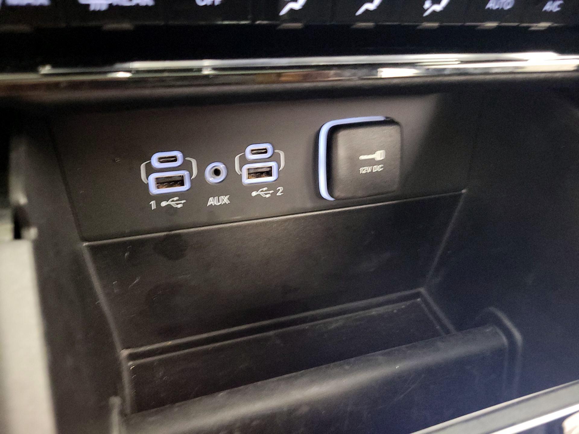 Thumbnail: 2025 Jeep Grand Cherokee - 18