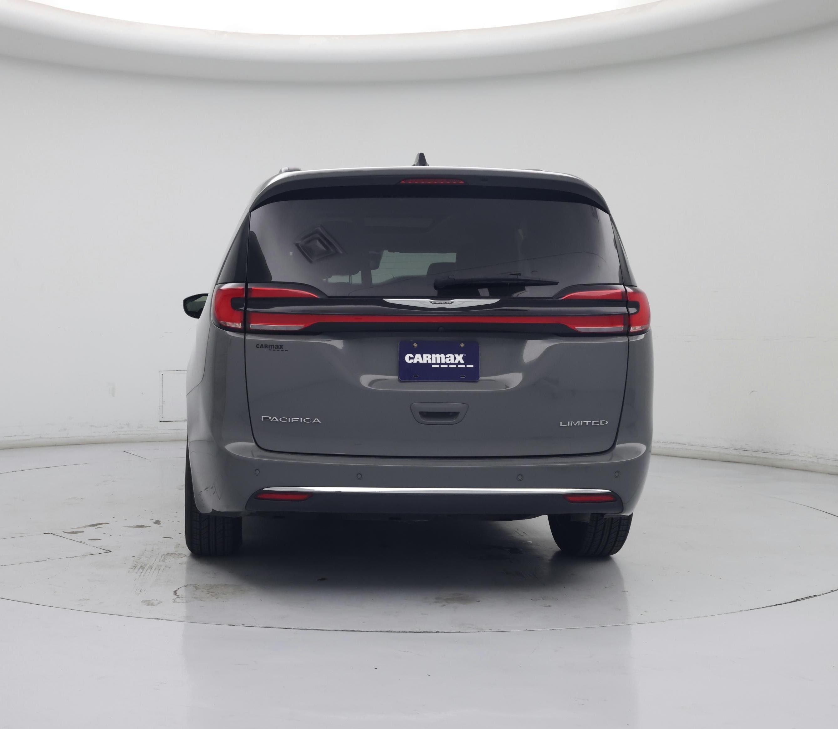 Thumbnail: 2023 Chrysler Pacifica - 6