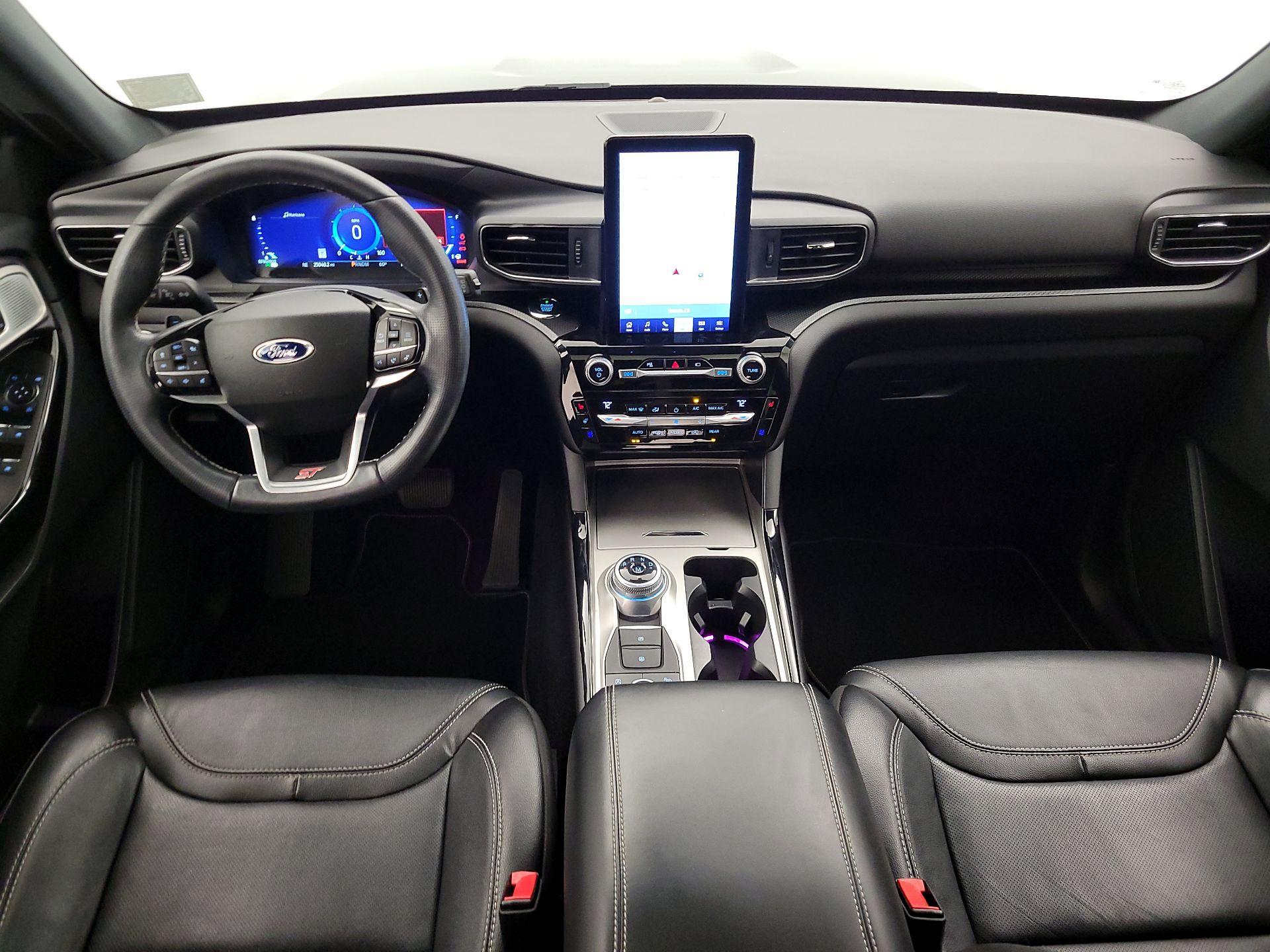 Thumbnail: 2021 Ford Explorer - 9