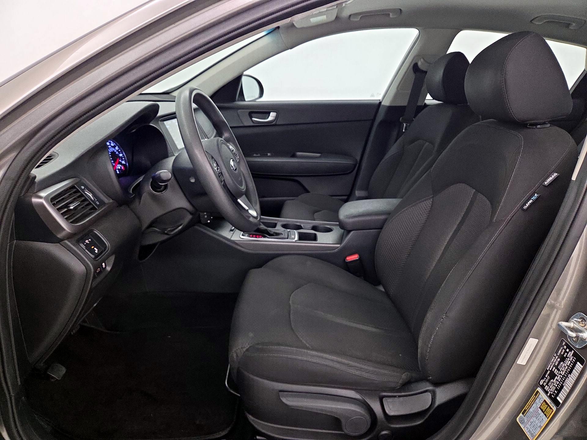 Thumbnail: 2018 Kia Optima - 11