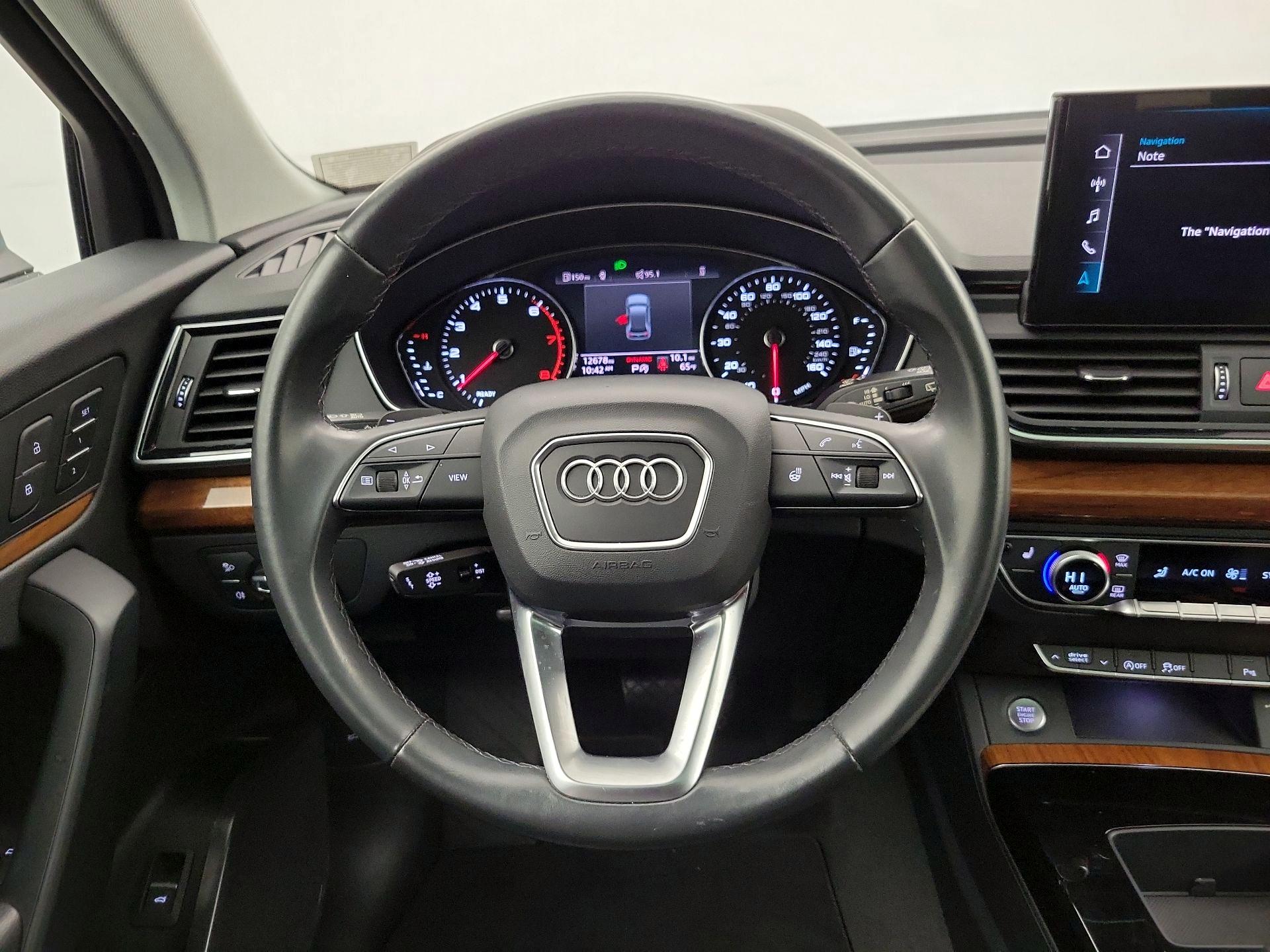 Thumbnail: 2023 Audi Q5 - 10