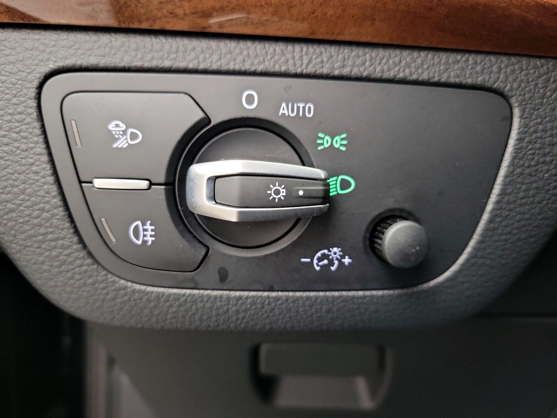 Thumbnail: 2023 Audi Q5 - 13