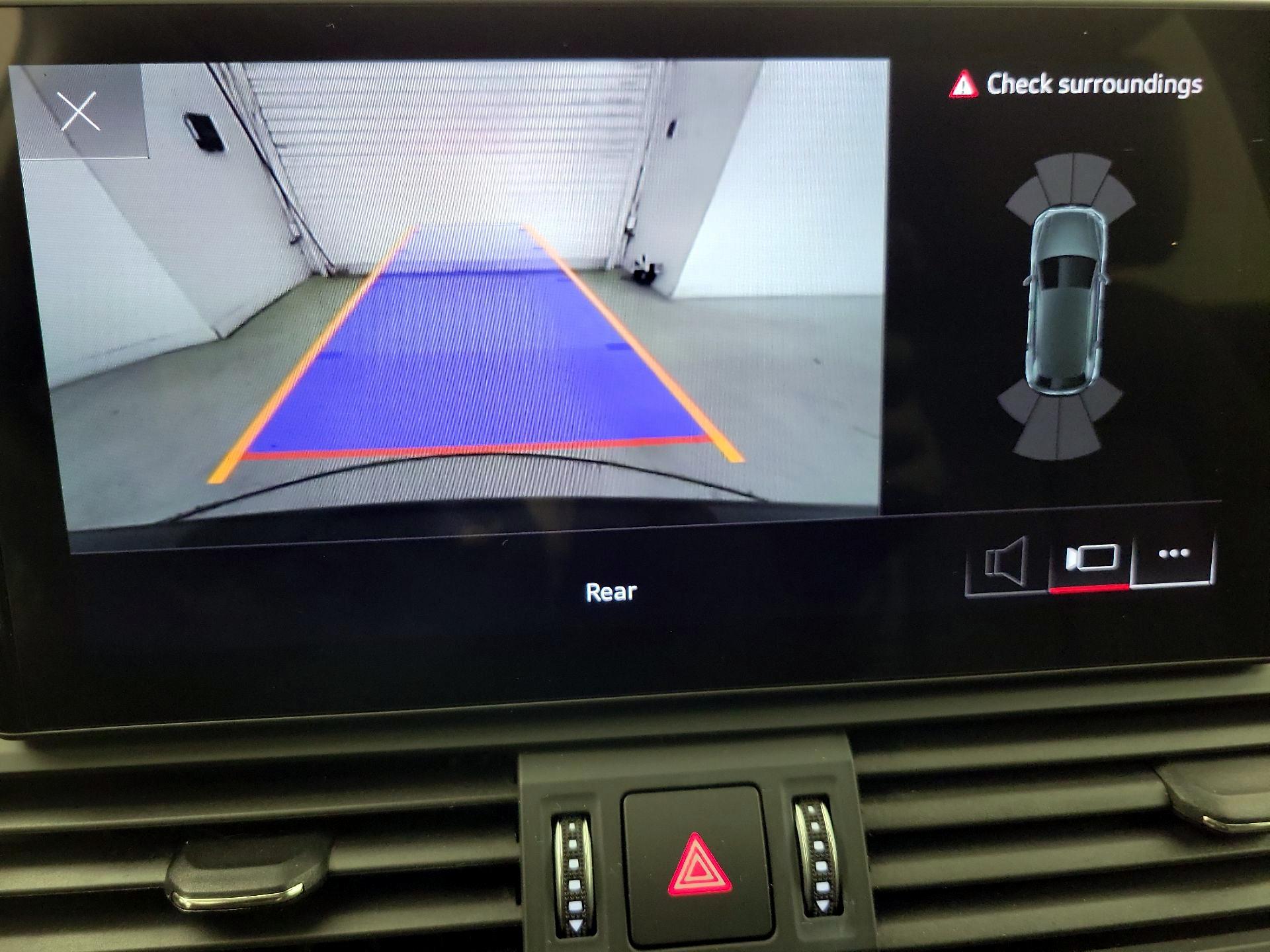 Thumbnail: 2023 Audi Q5 - 14