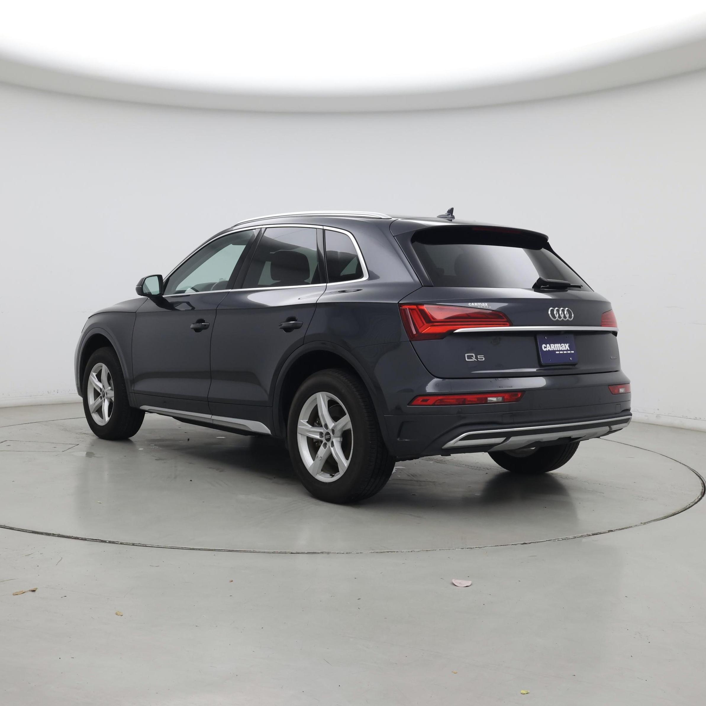 Thumbnail: 2023 Audi Q5 - 2