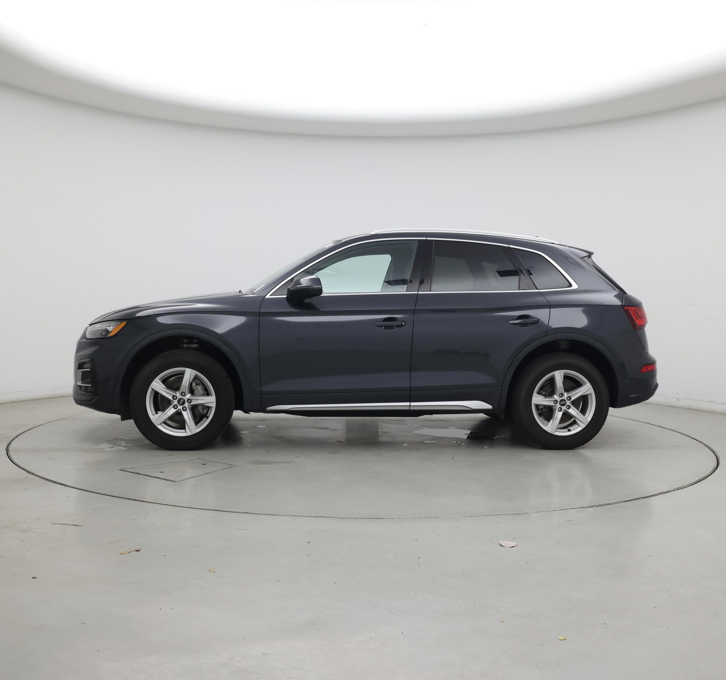 Thumbnail: 2023 Audi Q5 - 3