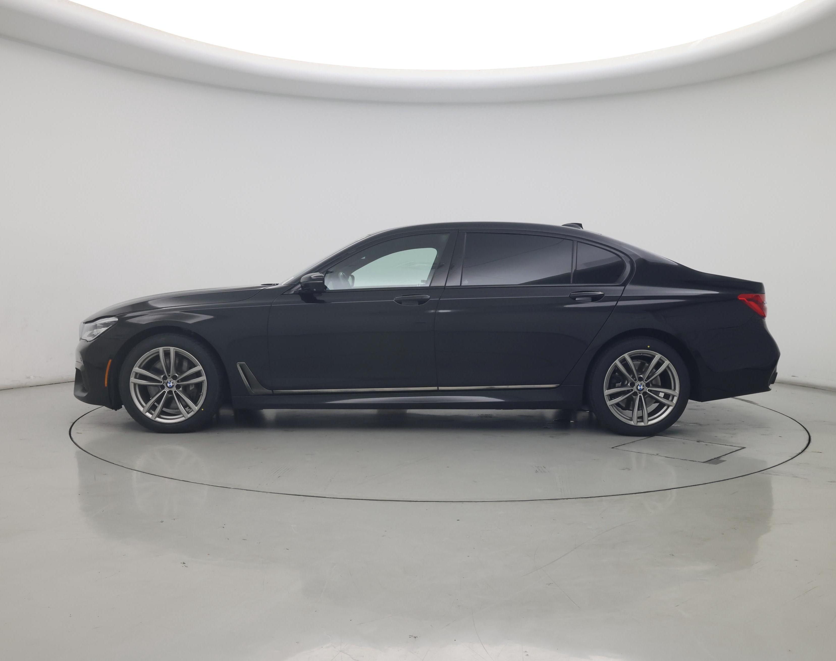 Thumbnail: 2016 BMW 7 Series - 3