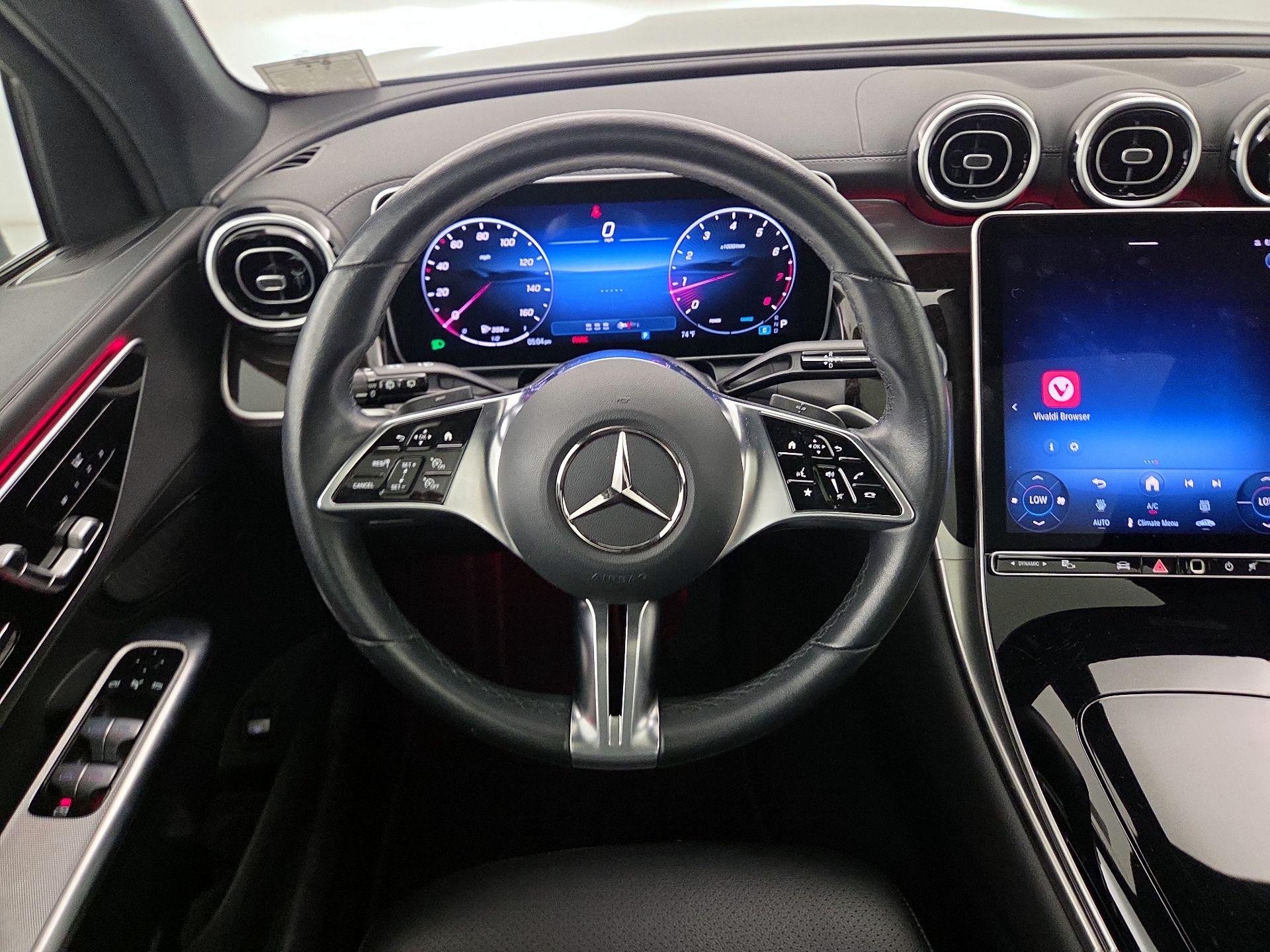 Thumbnail: 2025 Mercedes-Benz GLC - 10