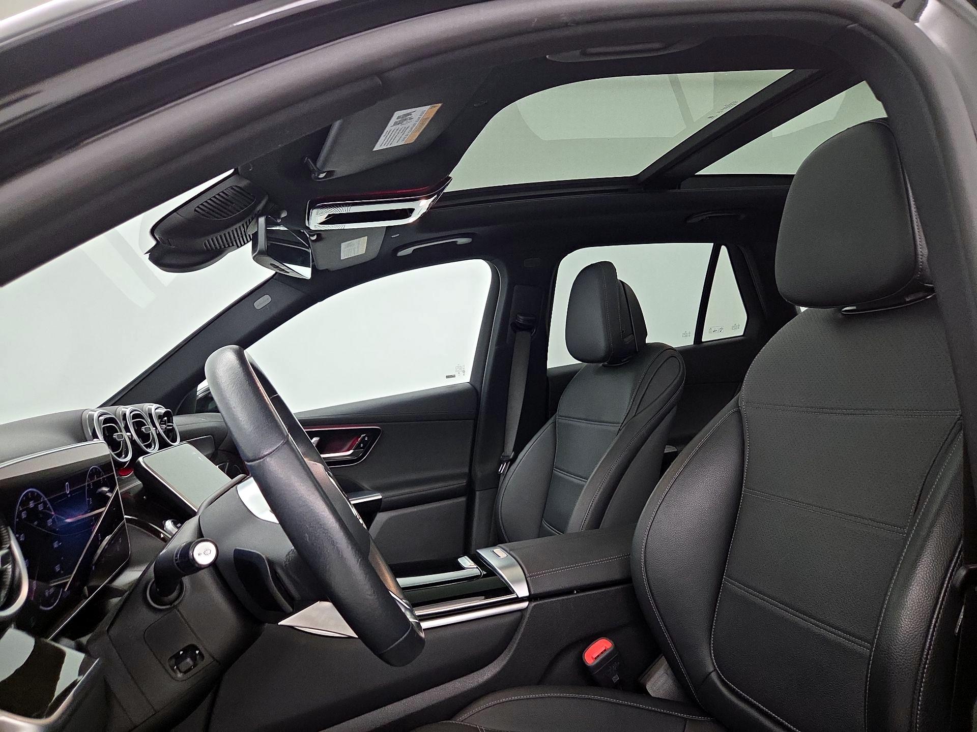 Thumbnail: 2025 Mercedes-Benz GLC - 19