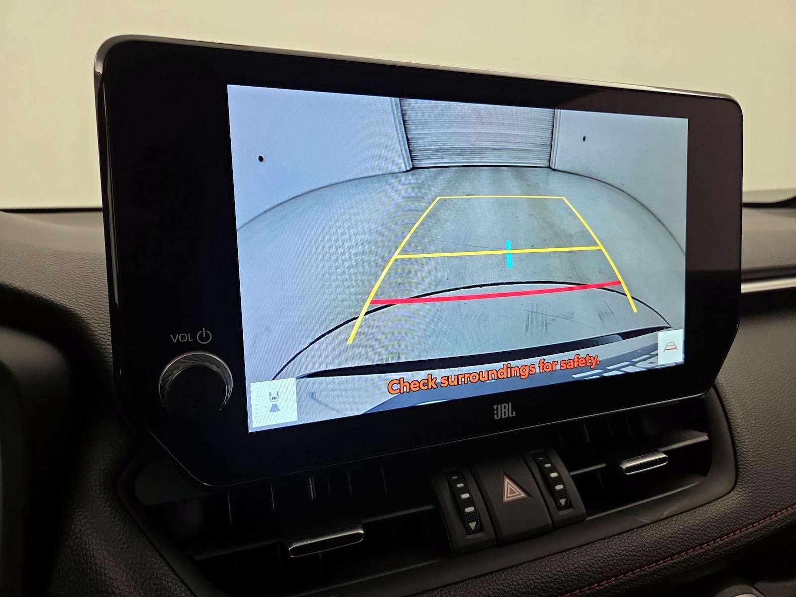 2025 Toyota RAV4 XSE - Photo 15