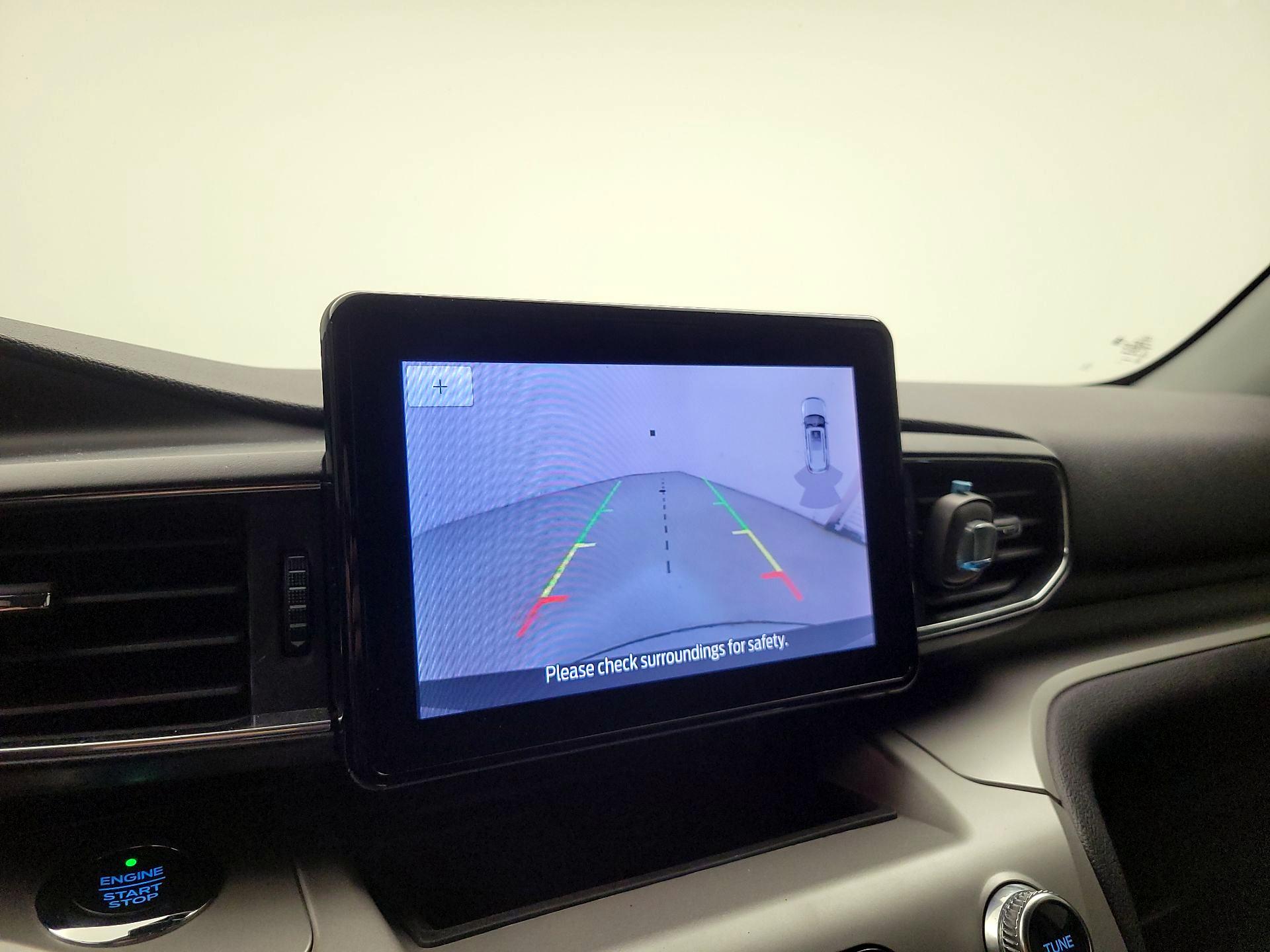 Thumbnail: 2021 Ford Explorer - 15