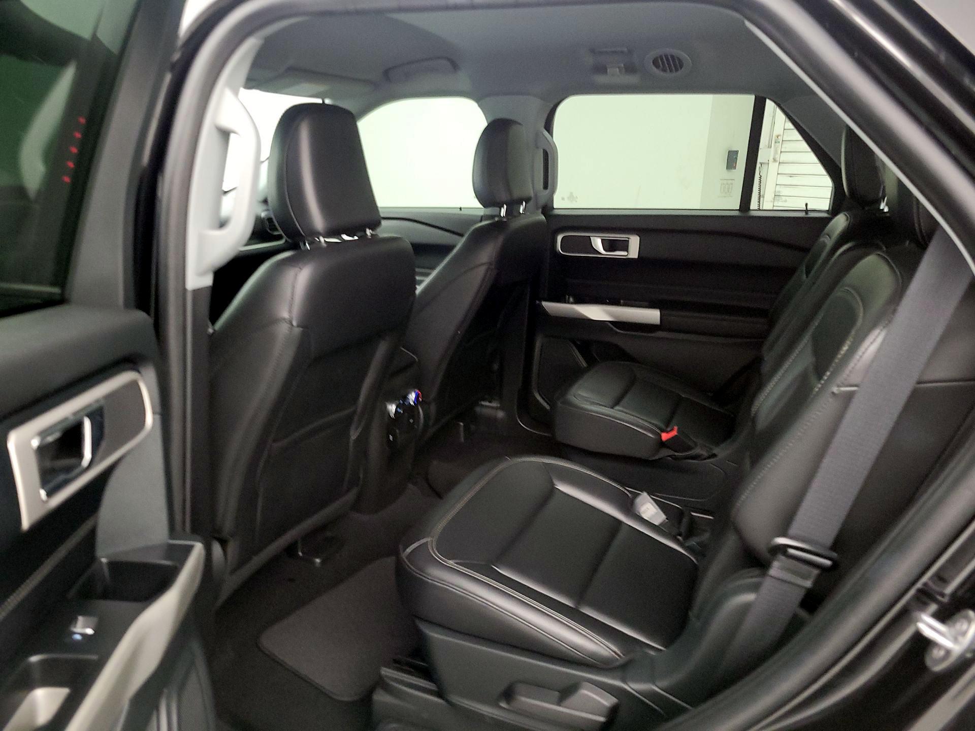 Thumbnail: 2021 Ford Explorer - 20