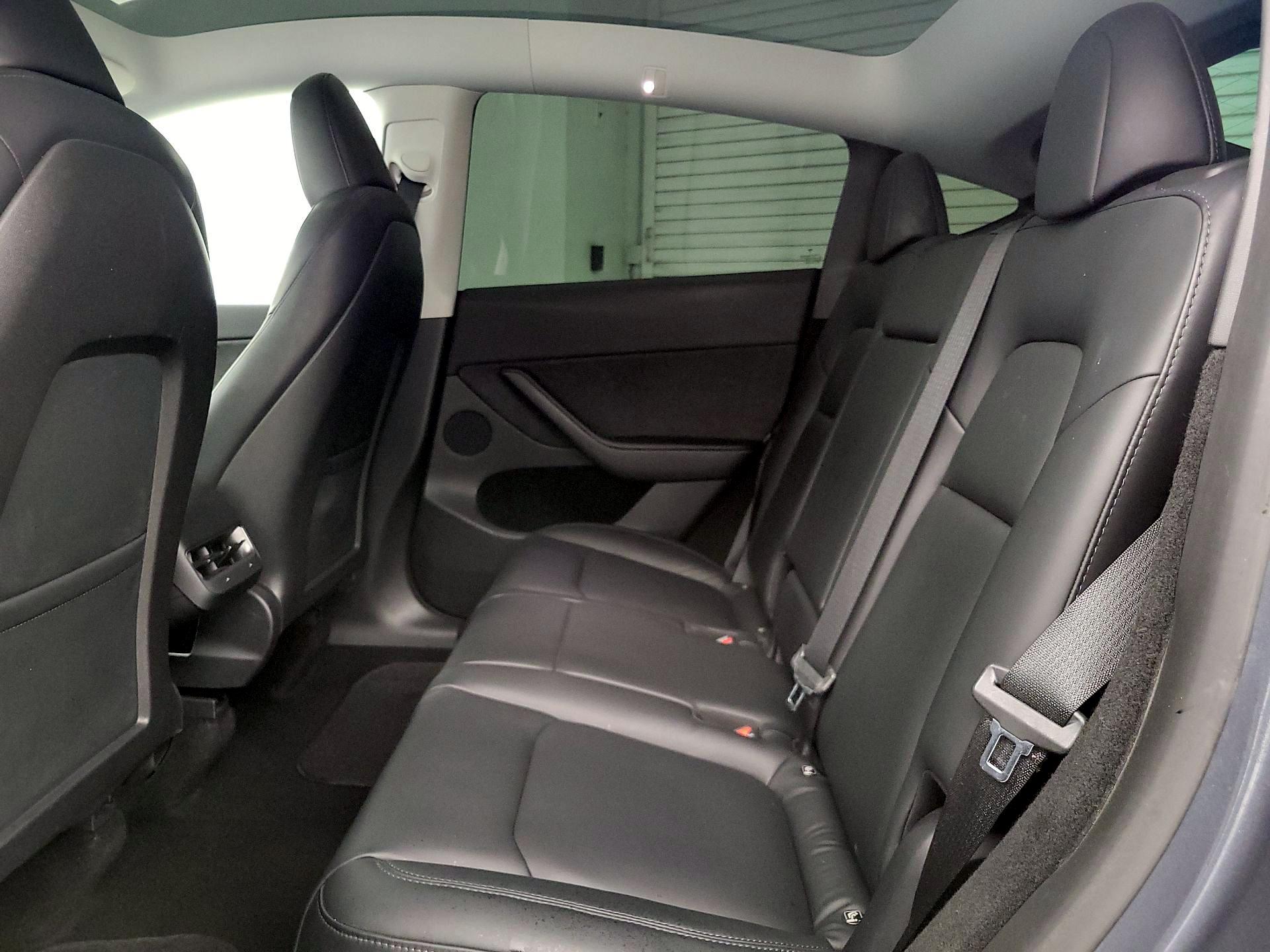 Thumbnail: 2023 Tesla Model Y - 18