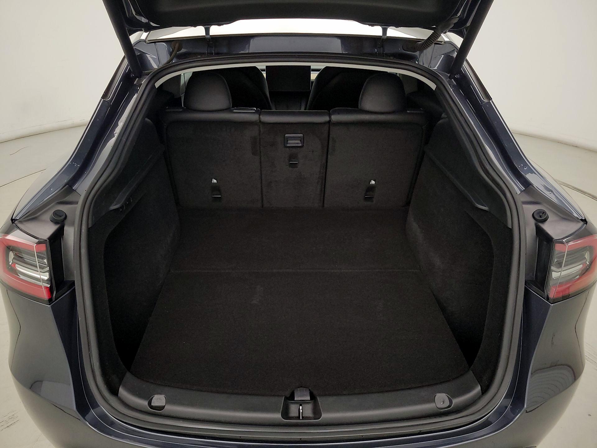 Thumbnail: 2023 Tesla Model Y - 19