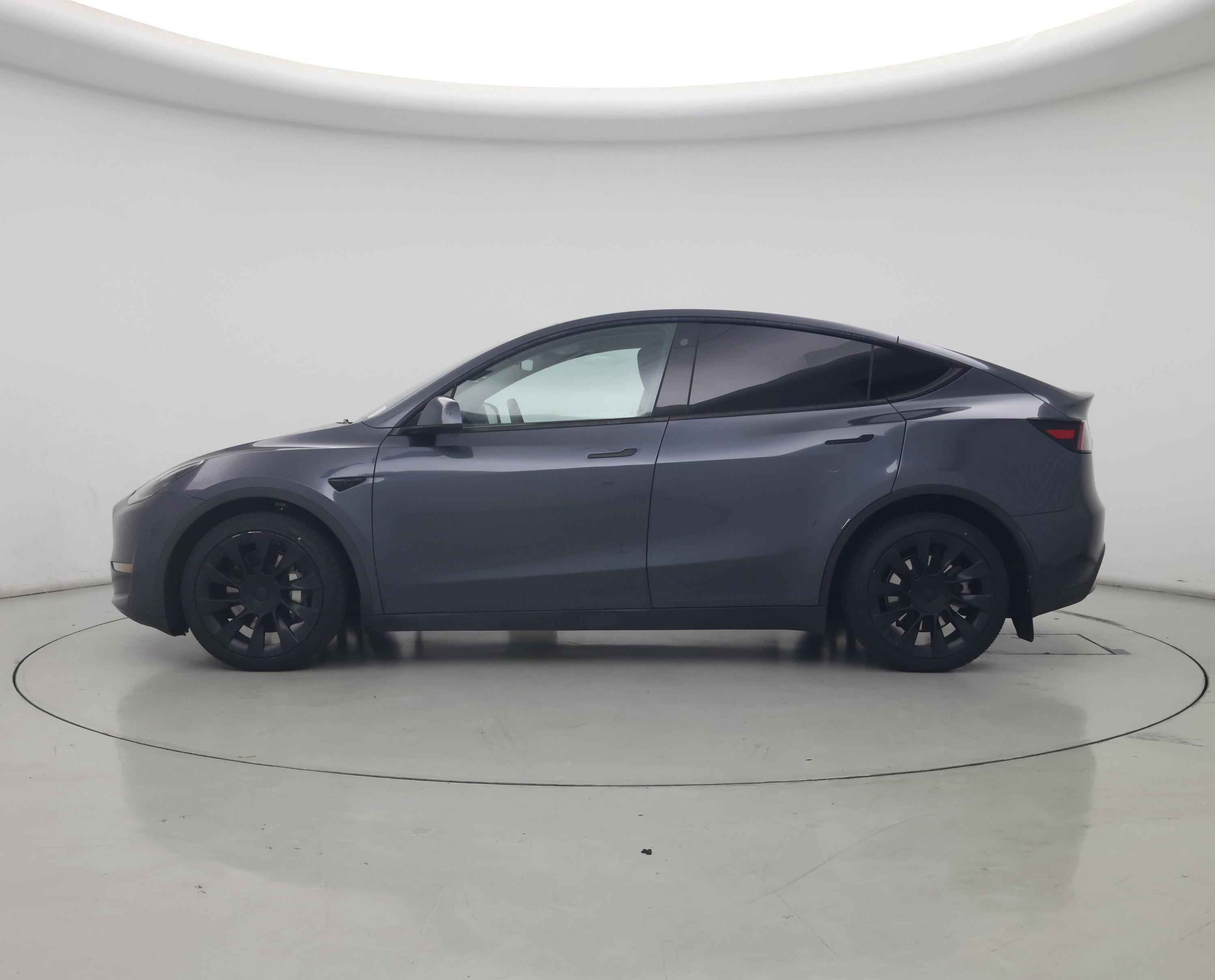 Thumbnail: 2023 Tesla Model Y - 3