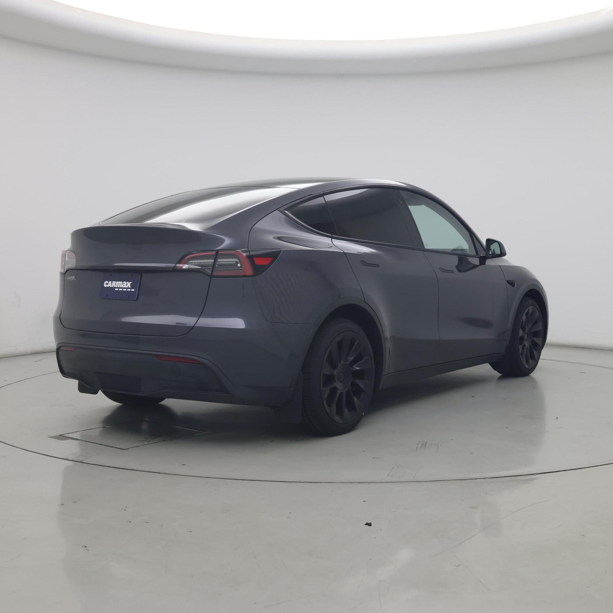Thumbnail: 2023 Tesla Model Y - 8