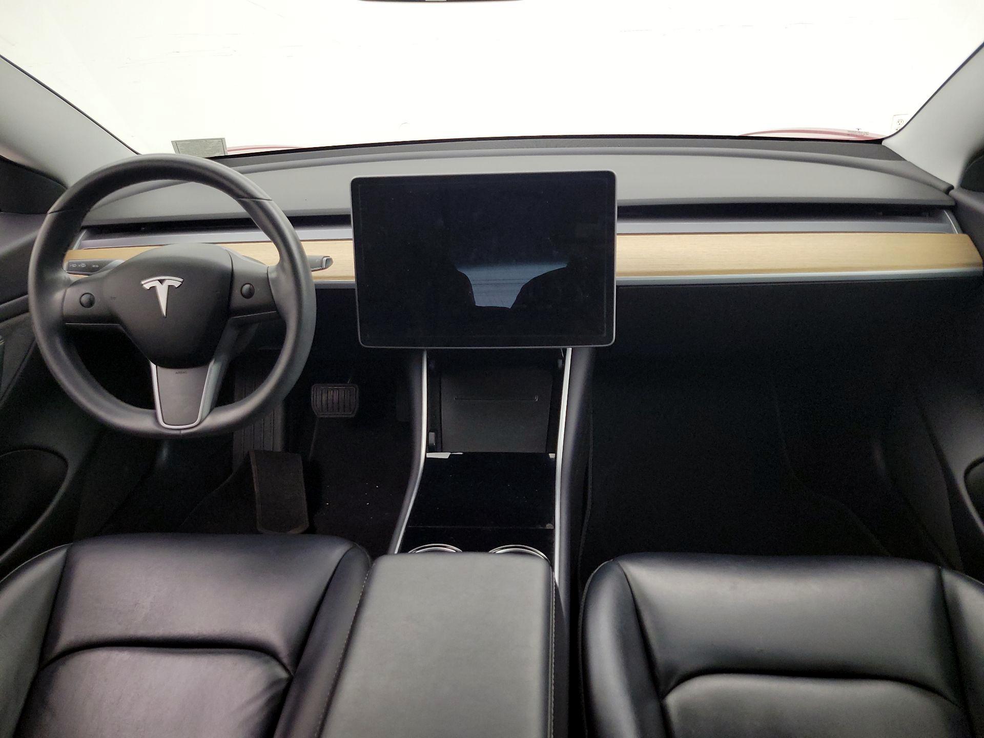 Thumbnail: 2019 Tesla Model 3 - 9