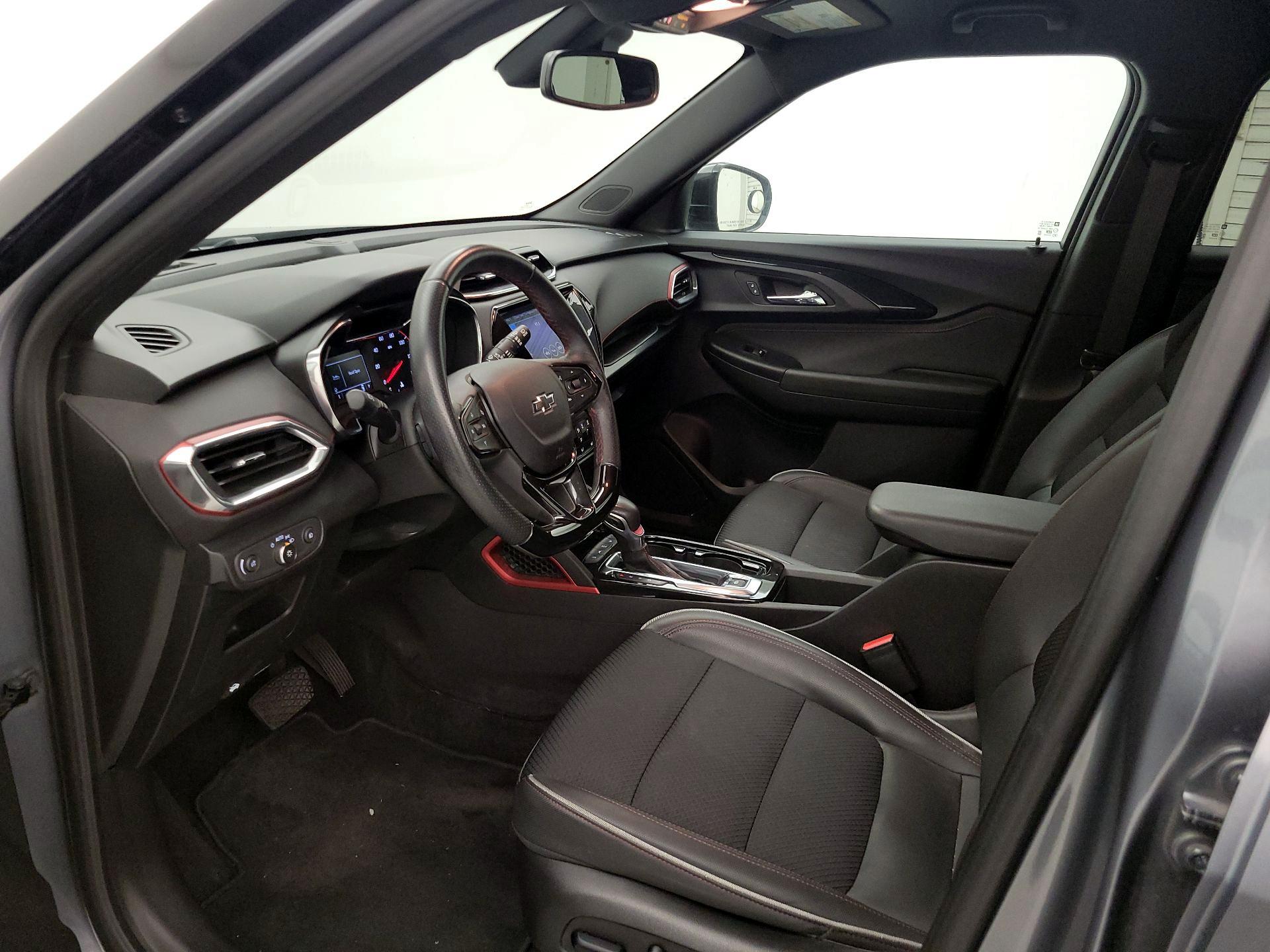 Thumbnail: 2021 Chevrolet TrailBlazer - 11