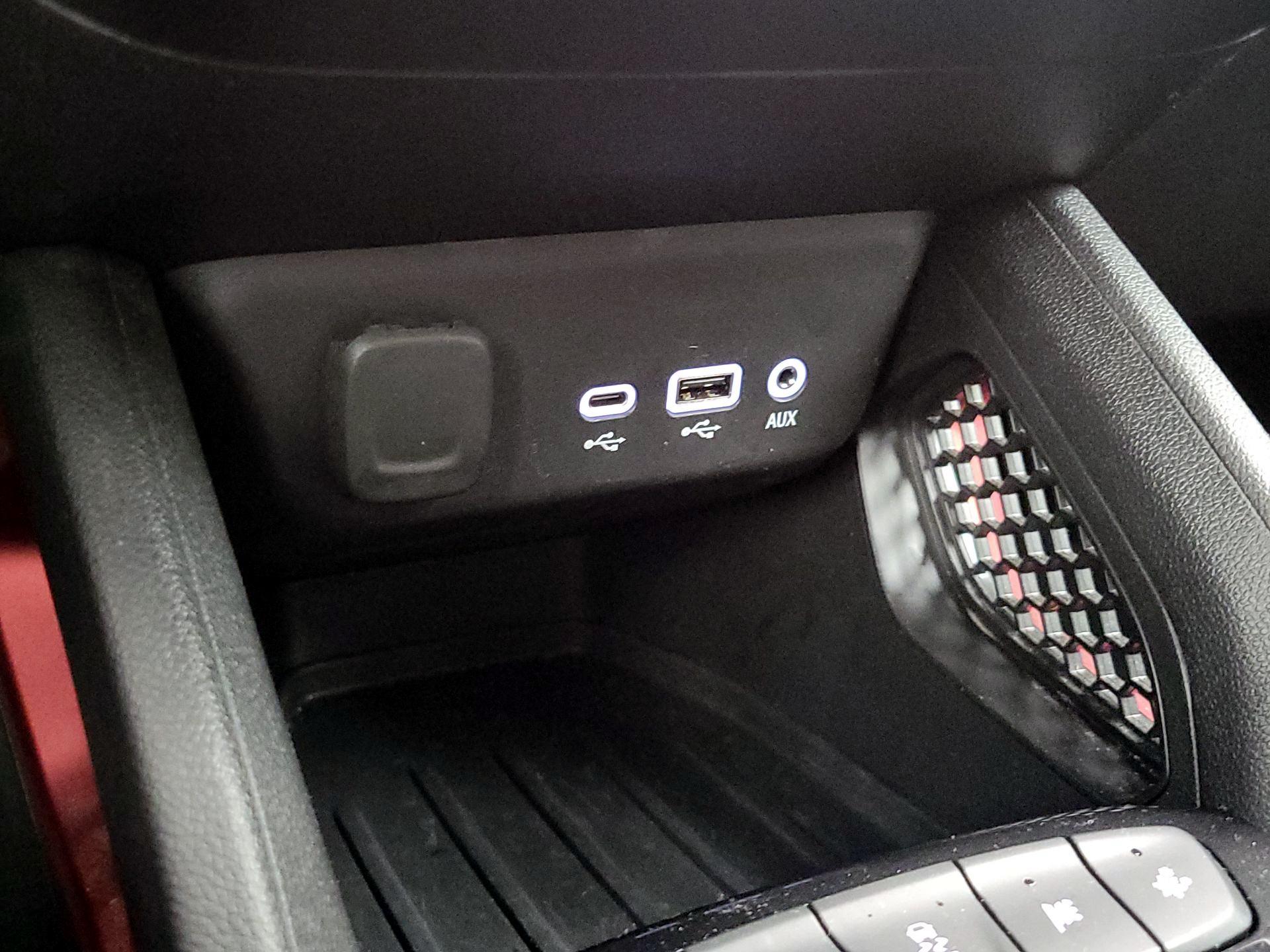 Thumbnail: 2021 Chevrolet TrailBlazer - 19