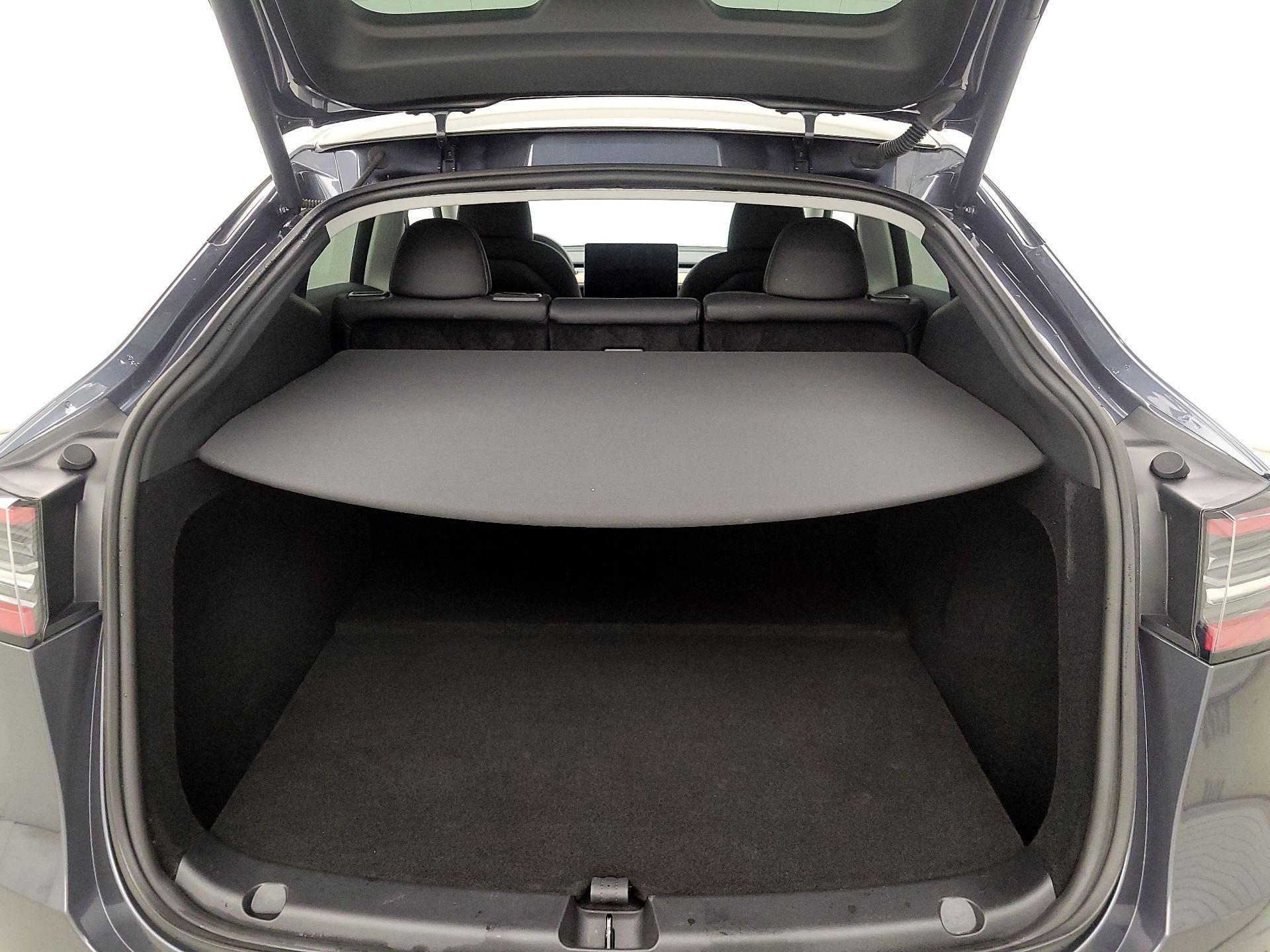 Thumbnail: 2023 Tesla Model Y - 19