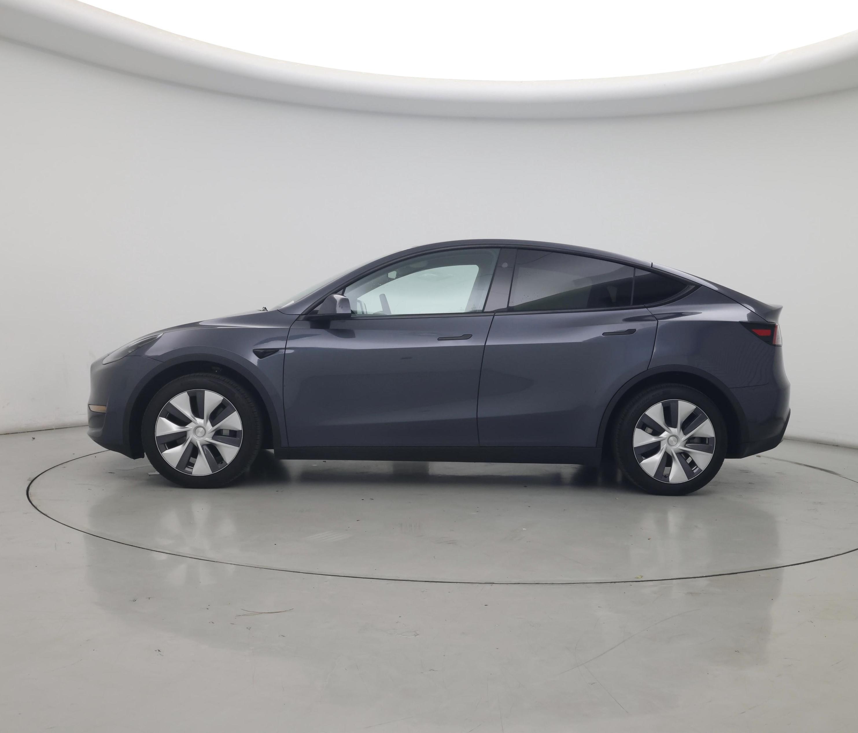 Thumbnail: 2023 Tesla Model Y - 3