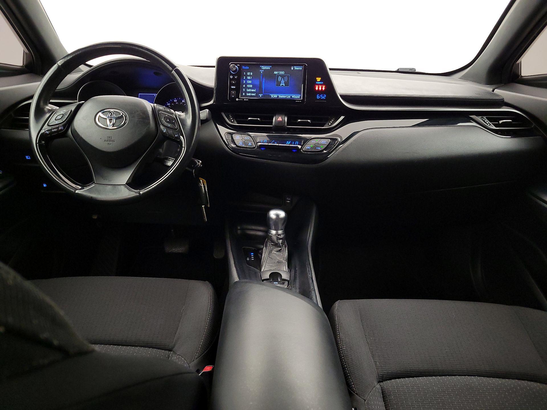 Thumbnail: 2018 Toyota C-HR - 9