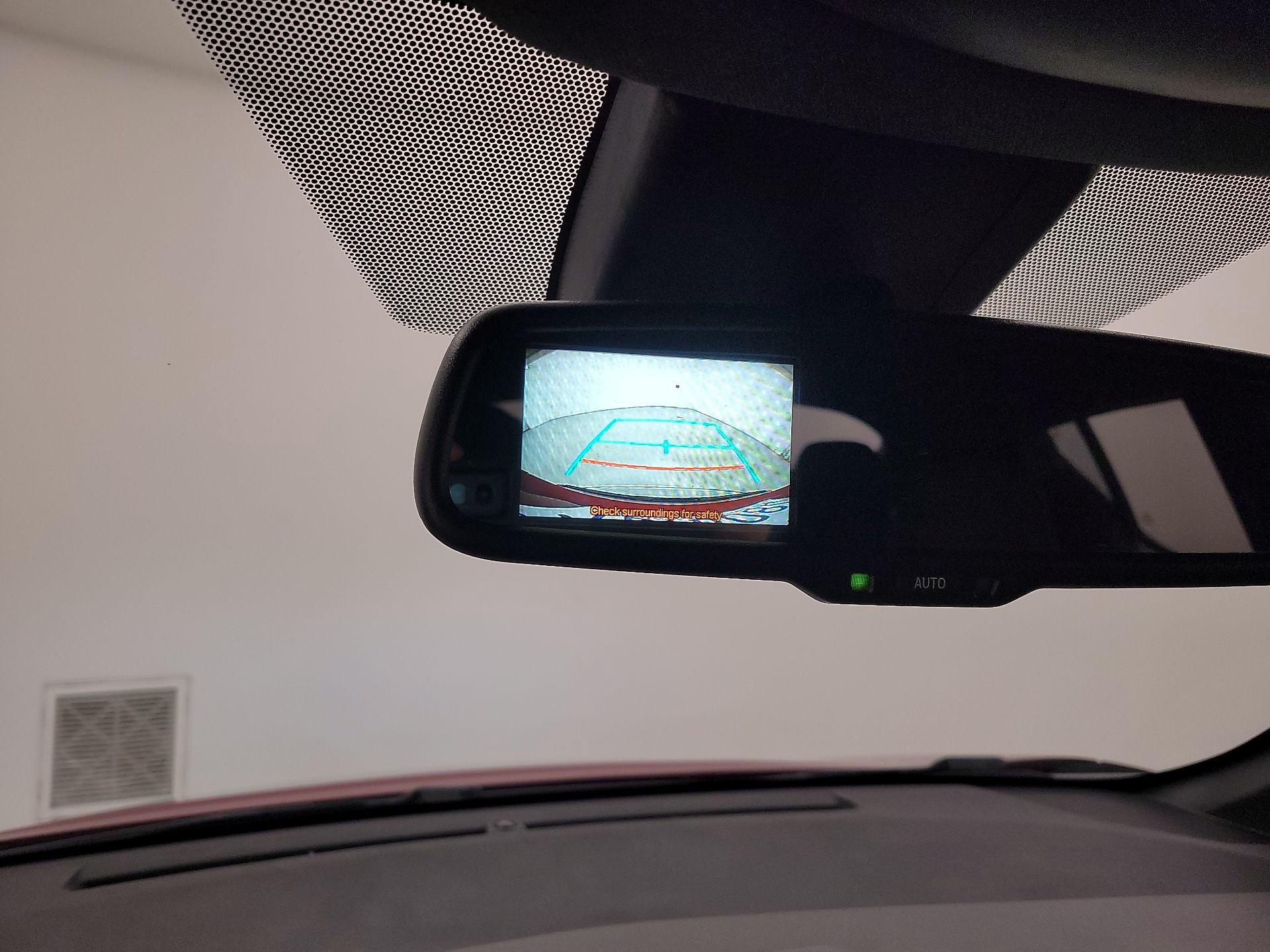 Thumbnail: 2018 Toyota C-HR - 14
