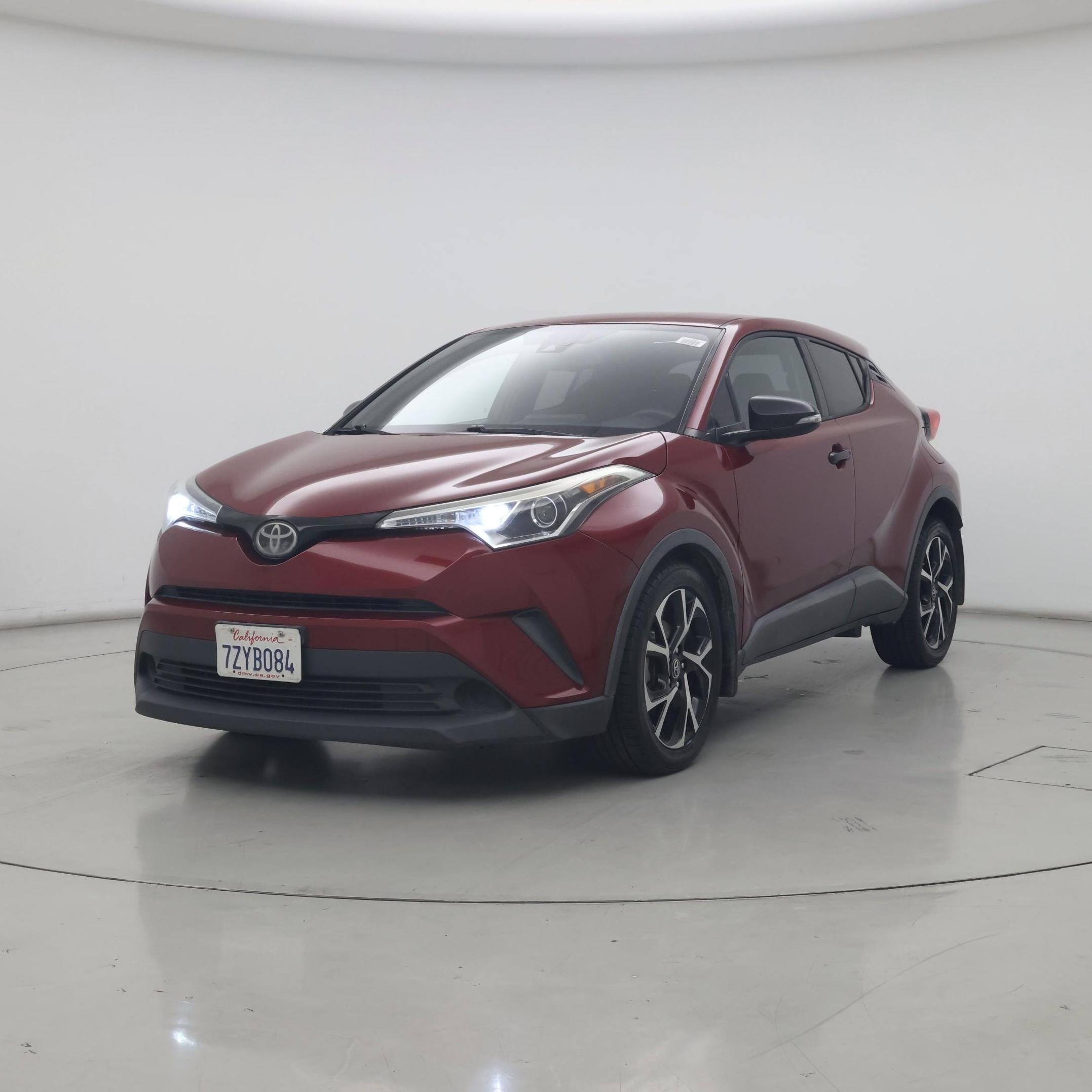 Thumbnail: 2018 Toyota C-HR - 4