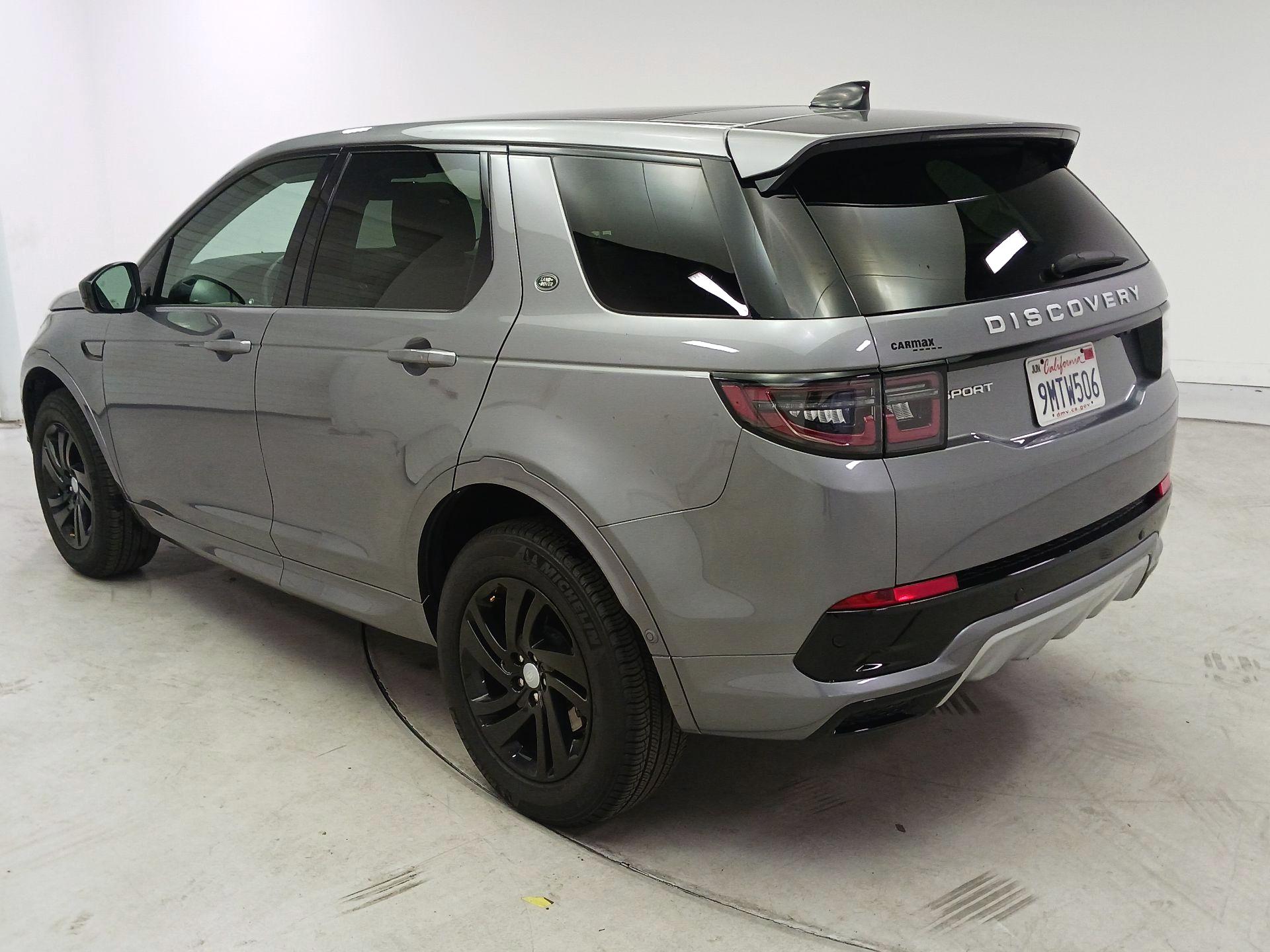 Thumbnail: 2024 Land Rover Discovery Sport - 7