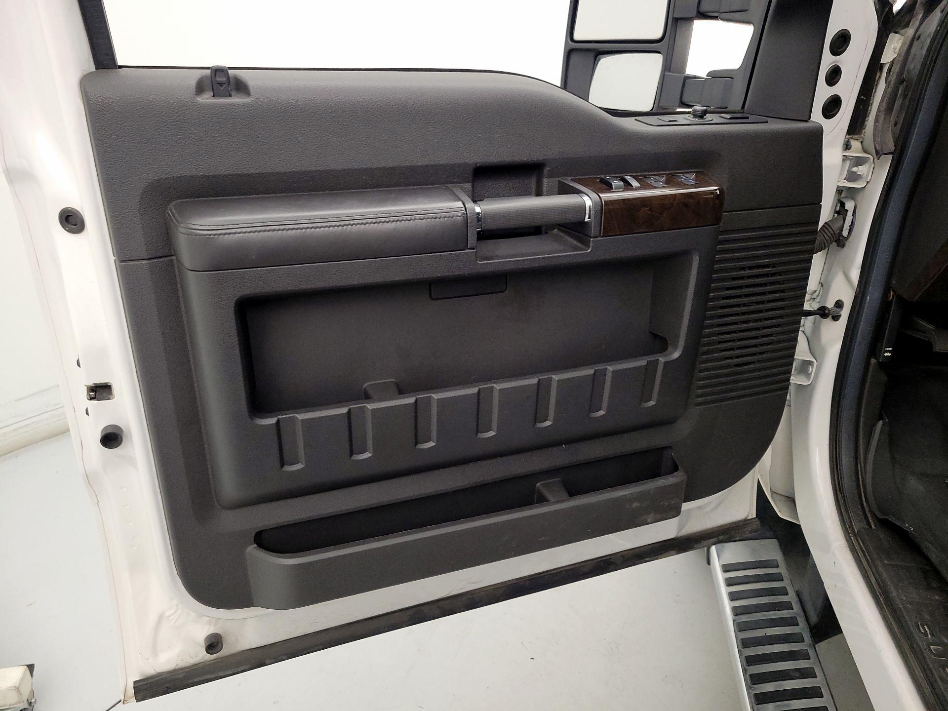 Thumbnail: 2014 Ford F-250 - 12