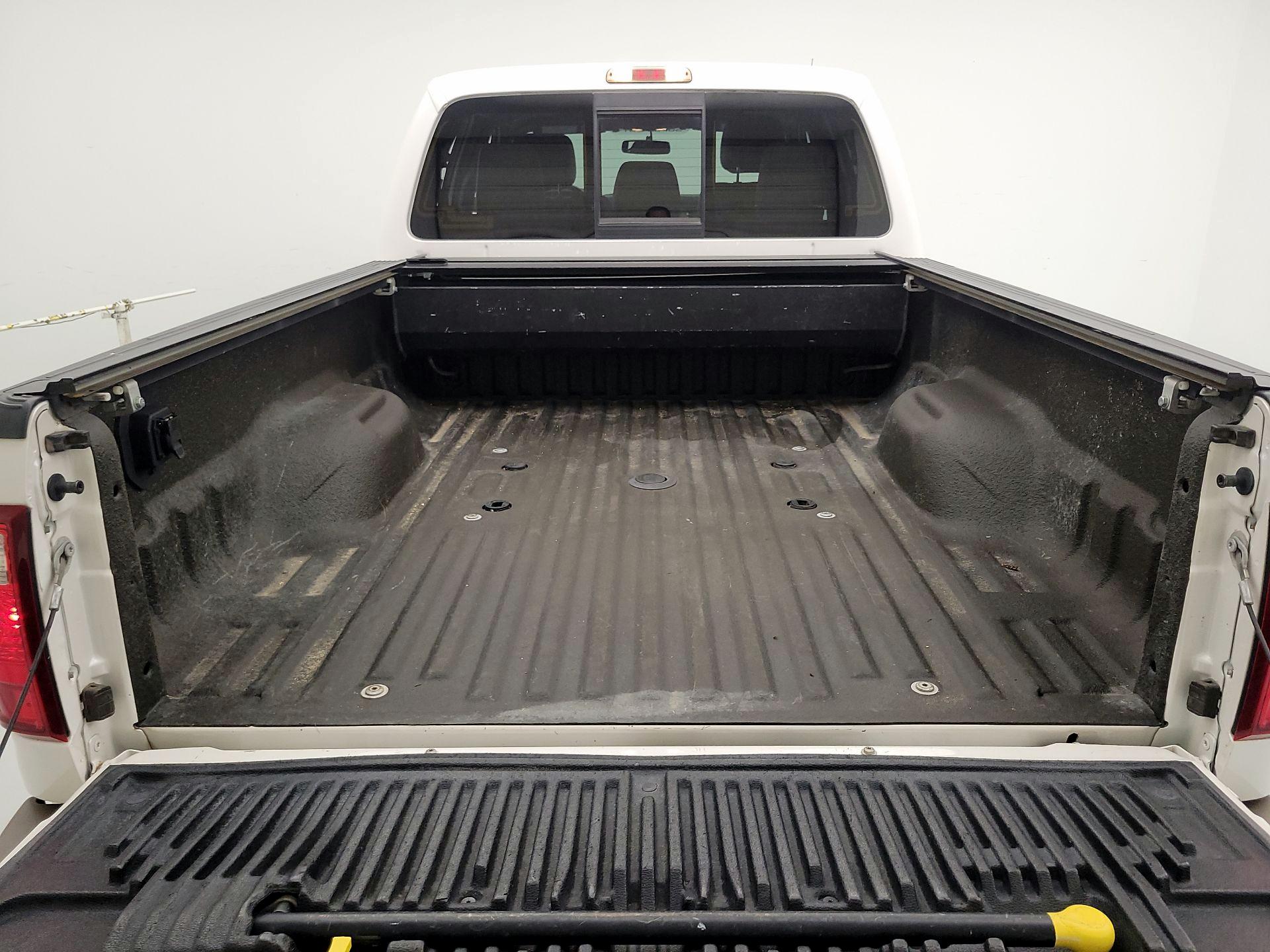 Thumbnail: 2014 Ford F-250 - 20