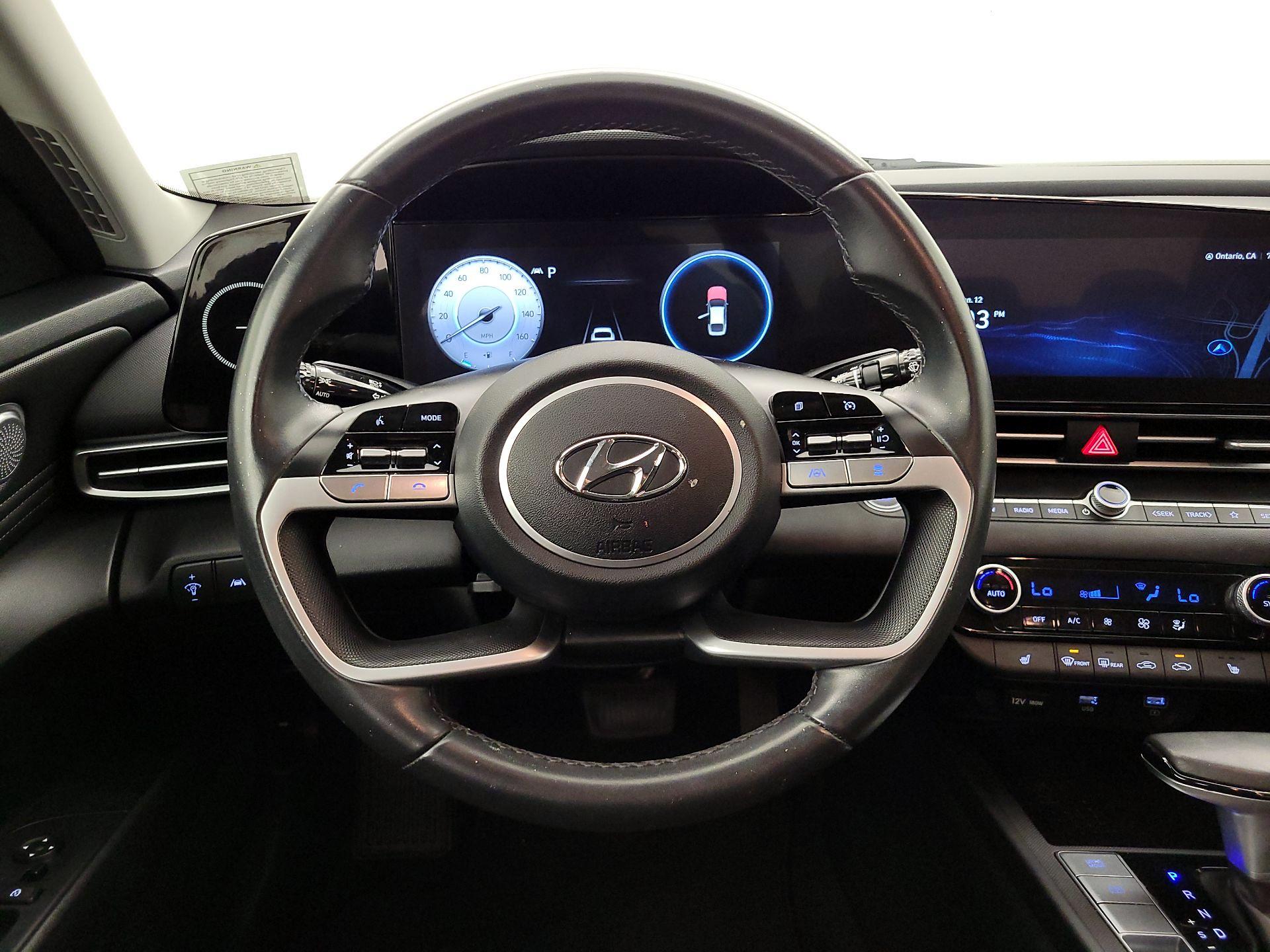 Thumbnail: 2023 Hyundai Elantra - 10