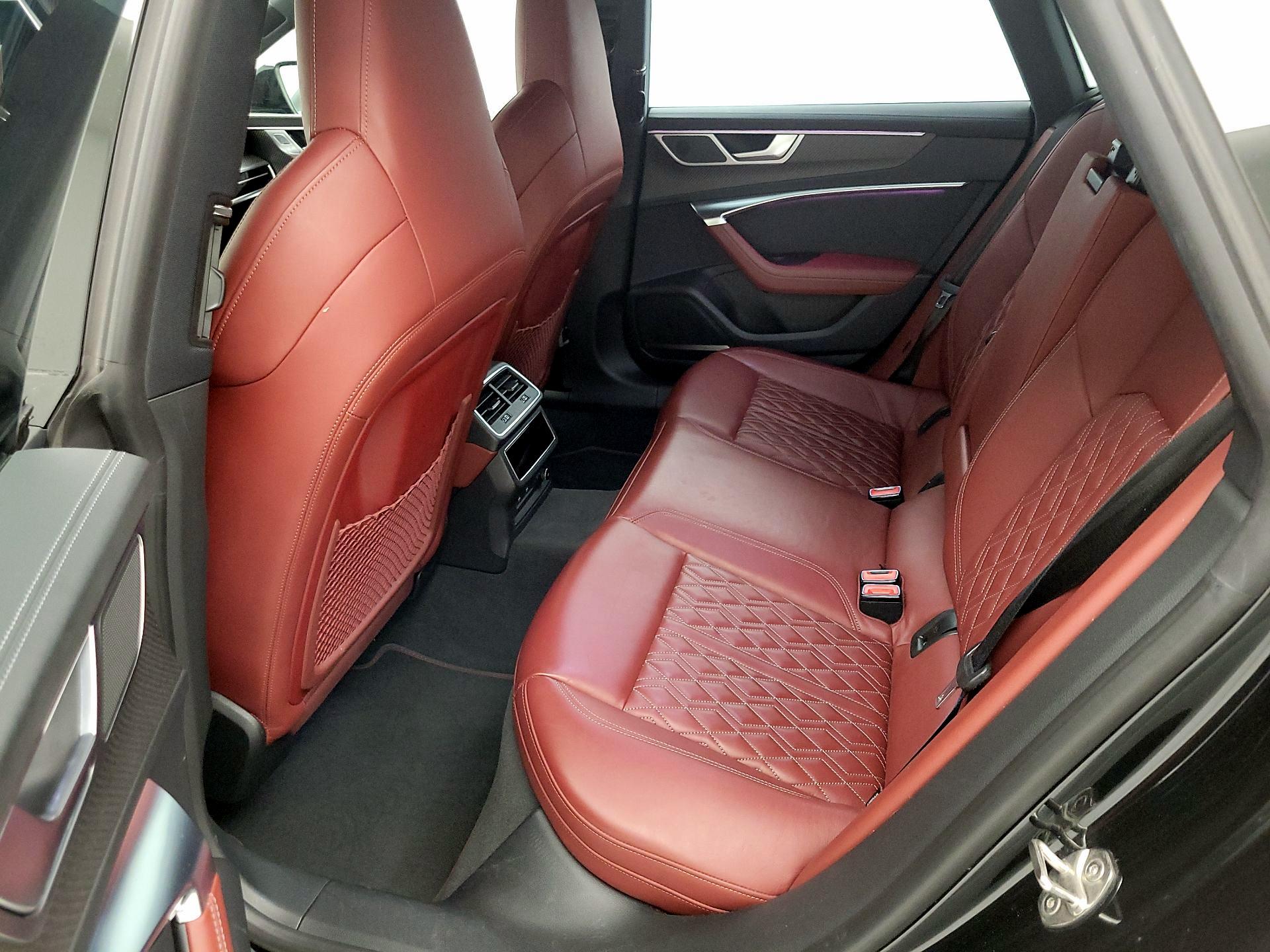 Thumbnail: 2022 Audi S7 - 18