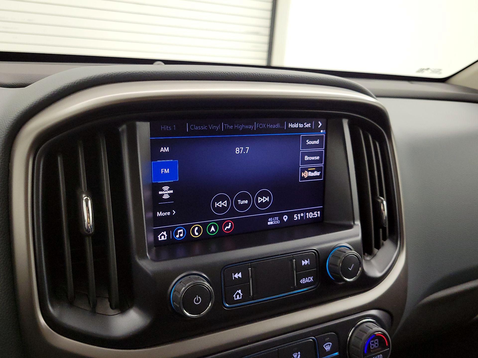 Thumbnail: 2022 Chevrolet Colorado - 16