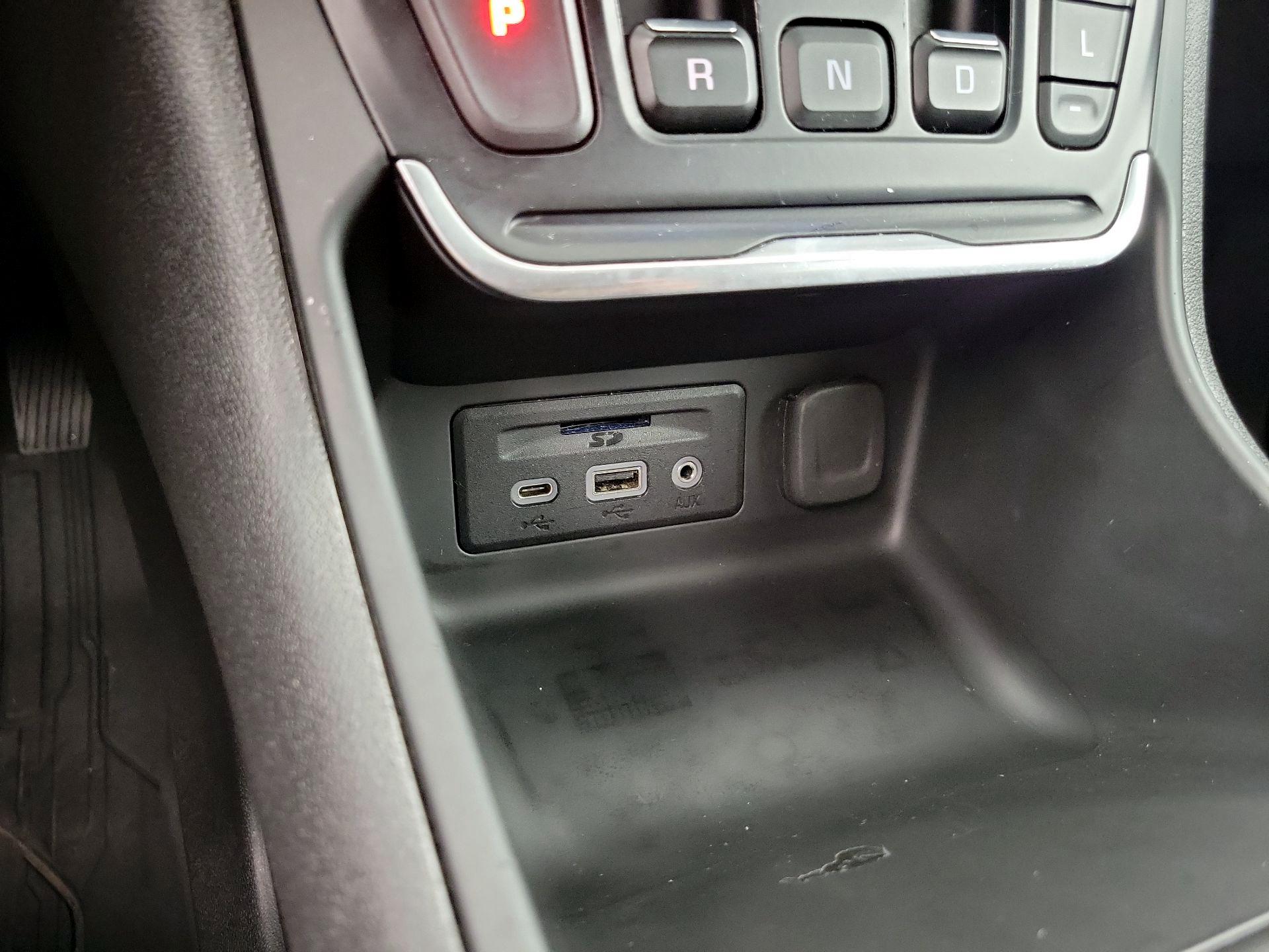 Thumbnail: 2021 GMC Terrain - 18