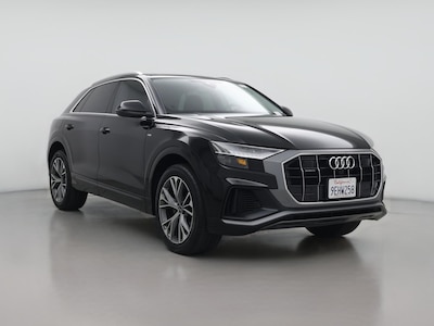 2023 Audi Q8 Premium Plus