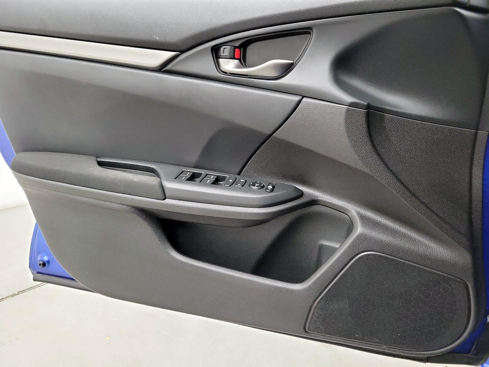 Thumbnail: 2019 Honda Civic - 12